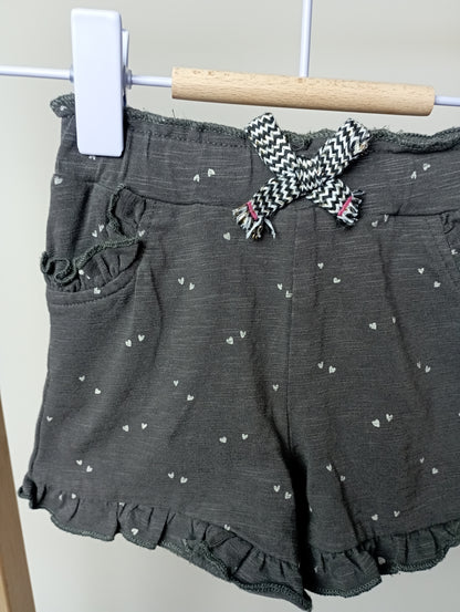 Short met hartjes 62 Feetje
