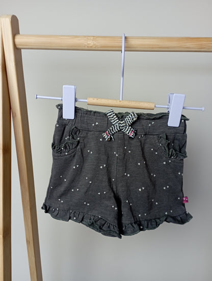 Short met hartjes 62 Feetje