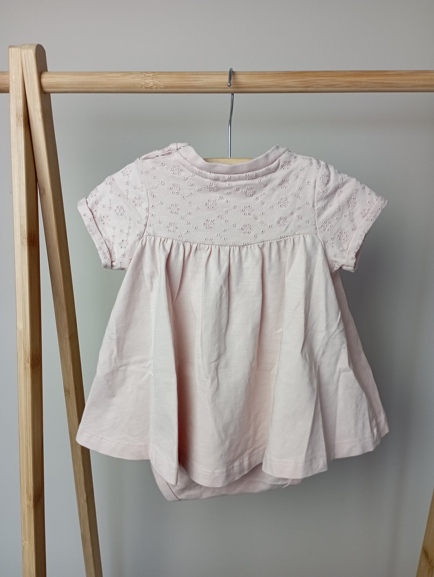Jurkje met romper 68 Name It
