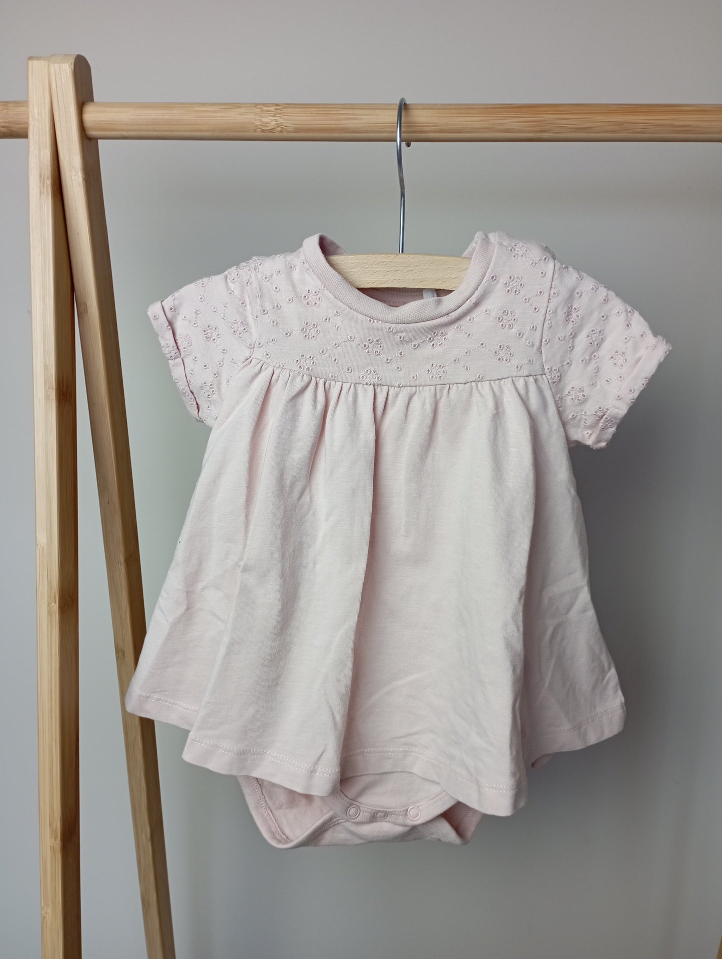 Jurkje met romper 68 Name It
