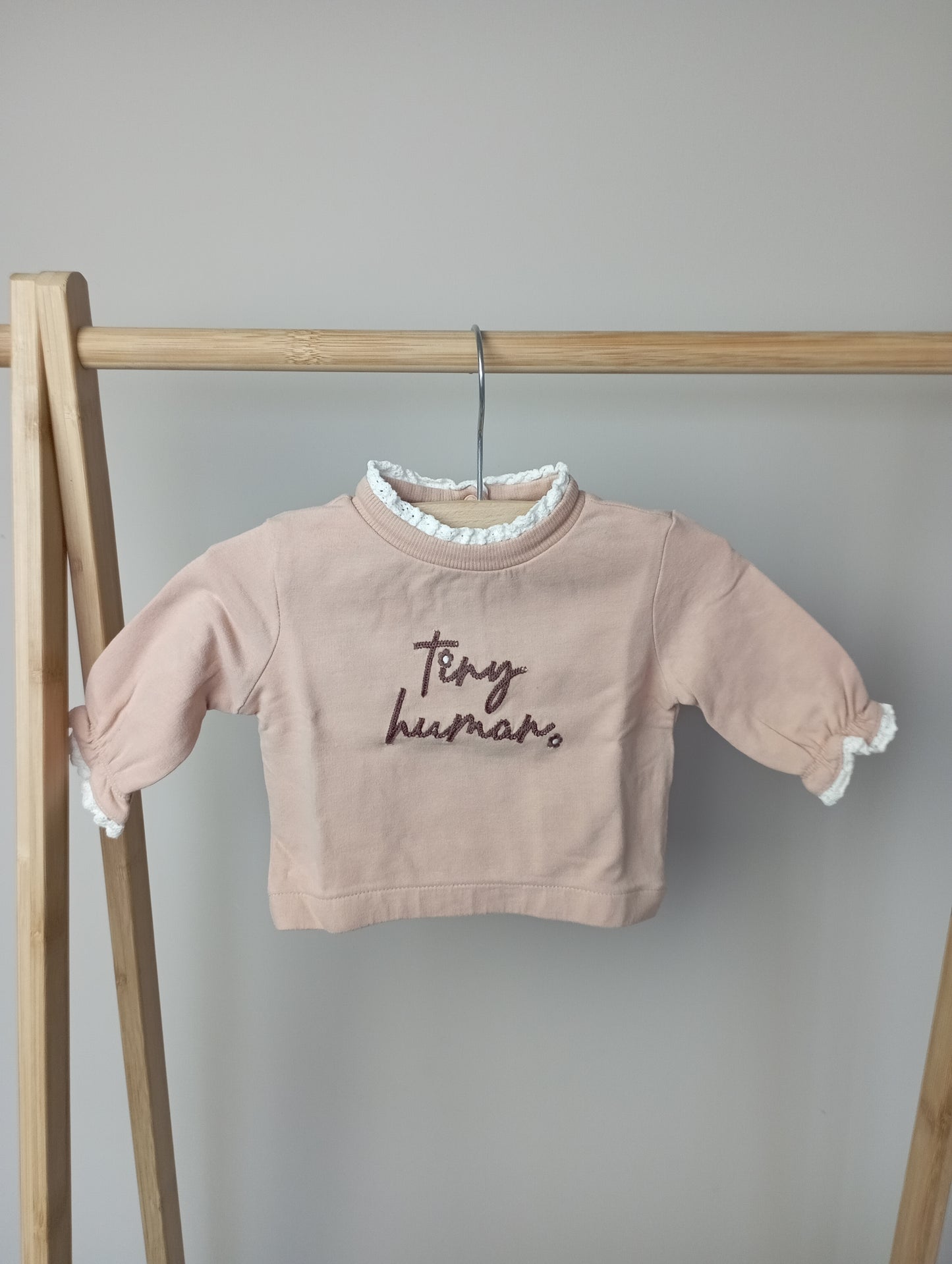 Trui "Tiny human" 50 Cuddles and smiles