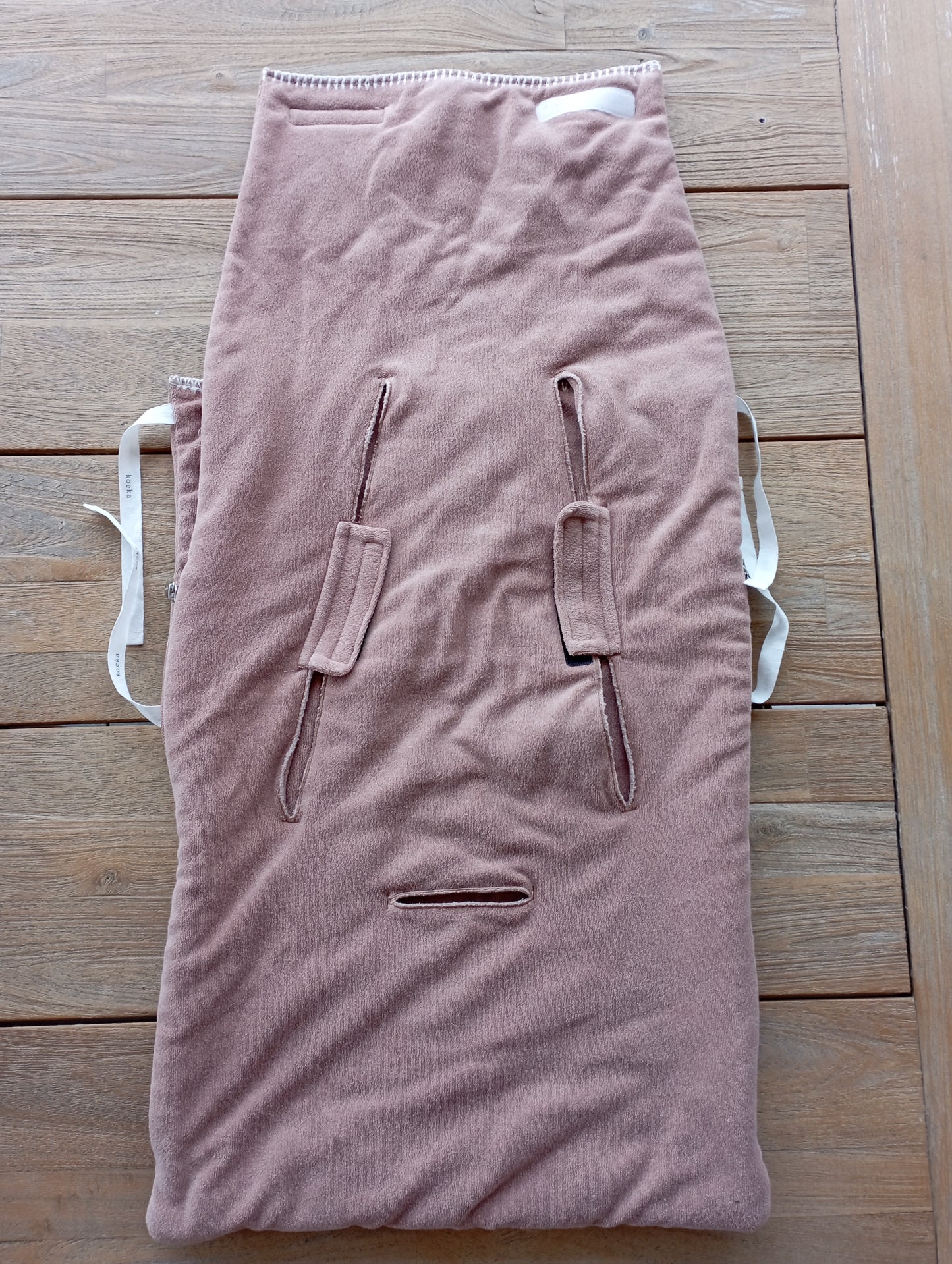 Autostoel voetenzak groep 0+ Koeka