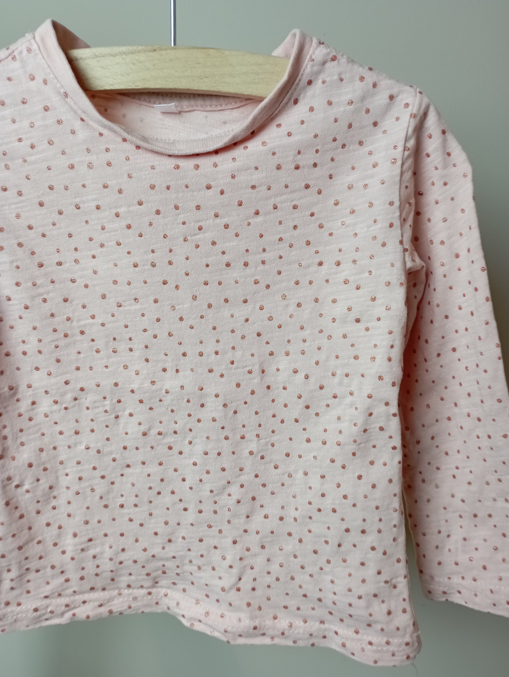 Longsleeve met glinsterende bolletjes 92 Zeeman