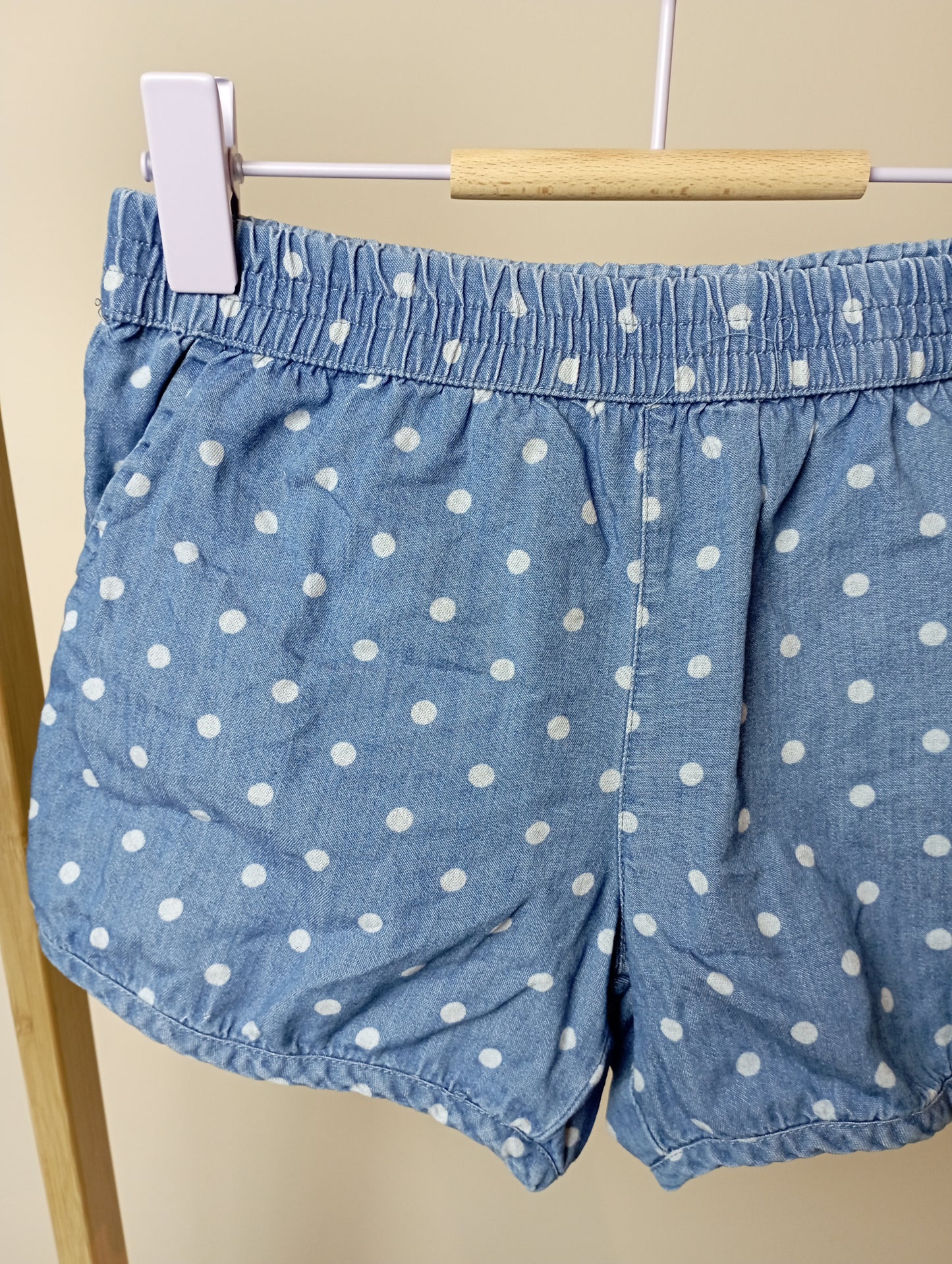 Short met bolletjes 122/128 Zeeman