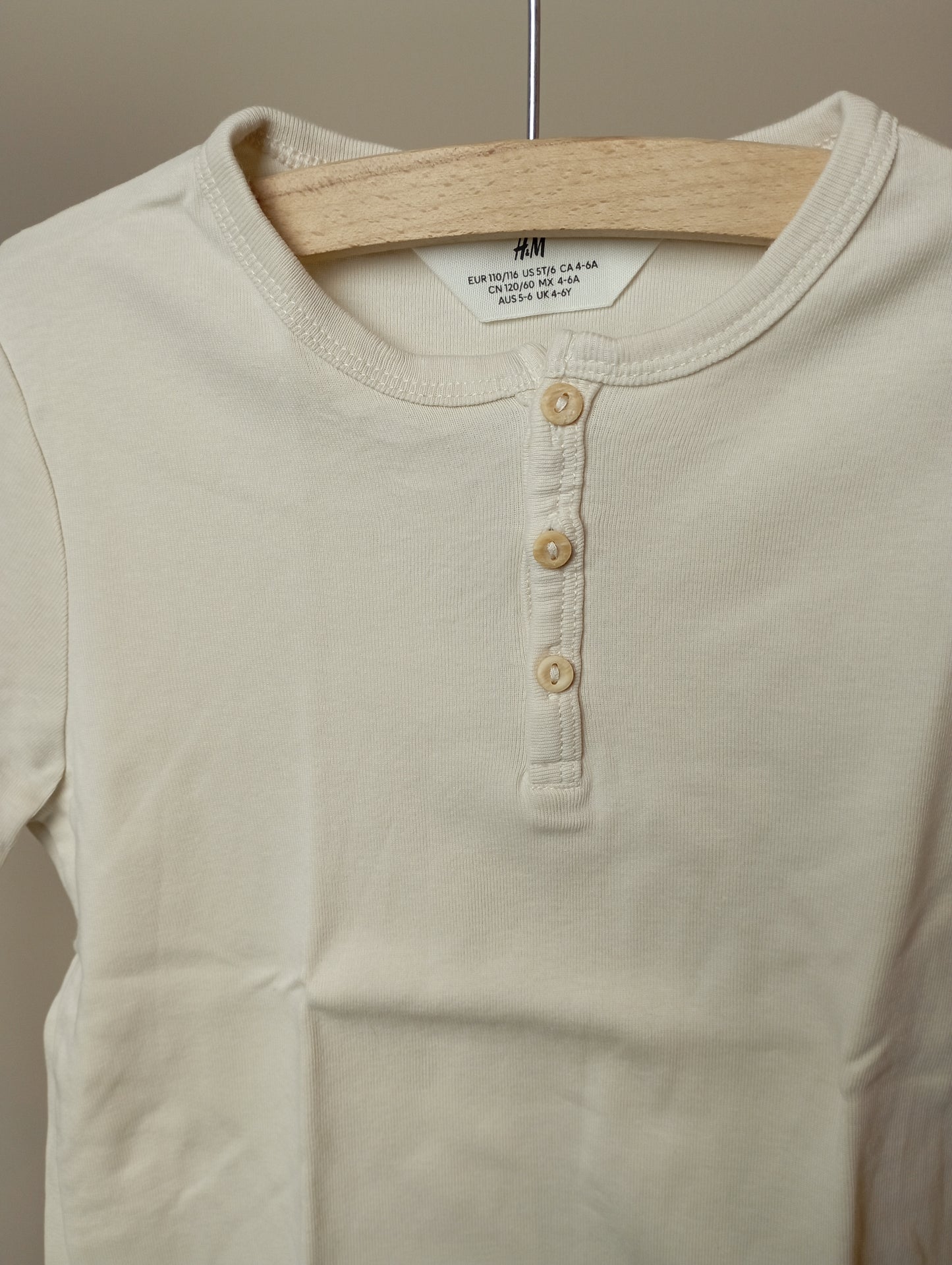 Shirt met knoopjes 110/116 H&M