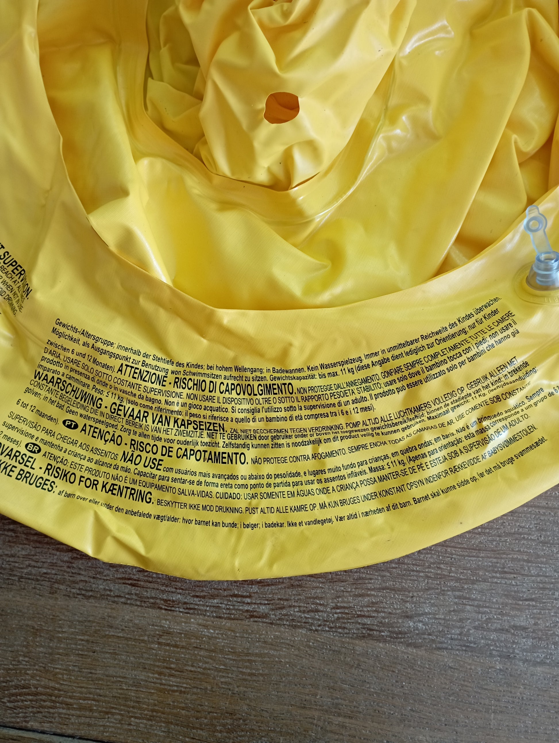 Zwemring 6-12m of tot 11kg Intex