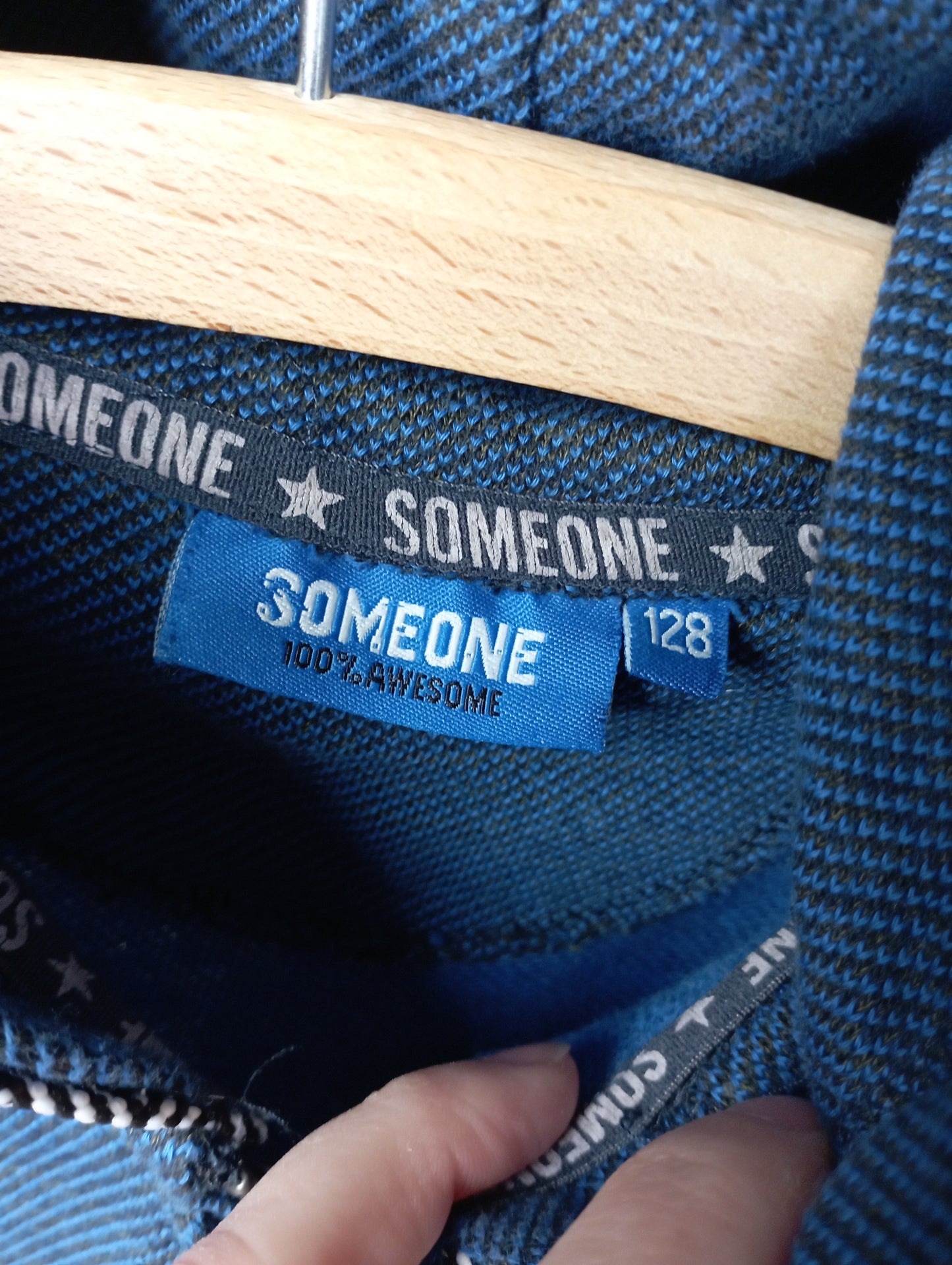 Vest met kap 128 Someone