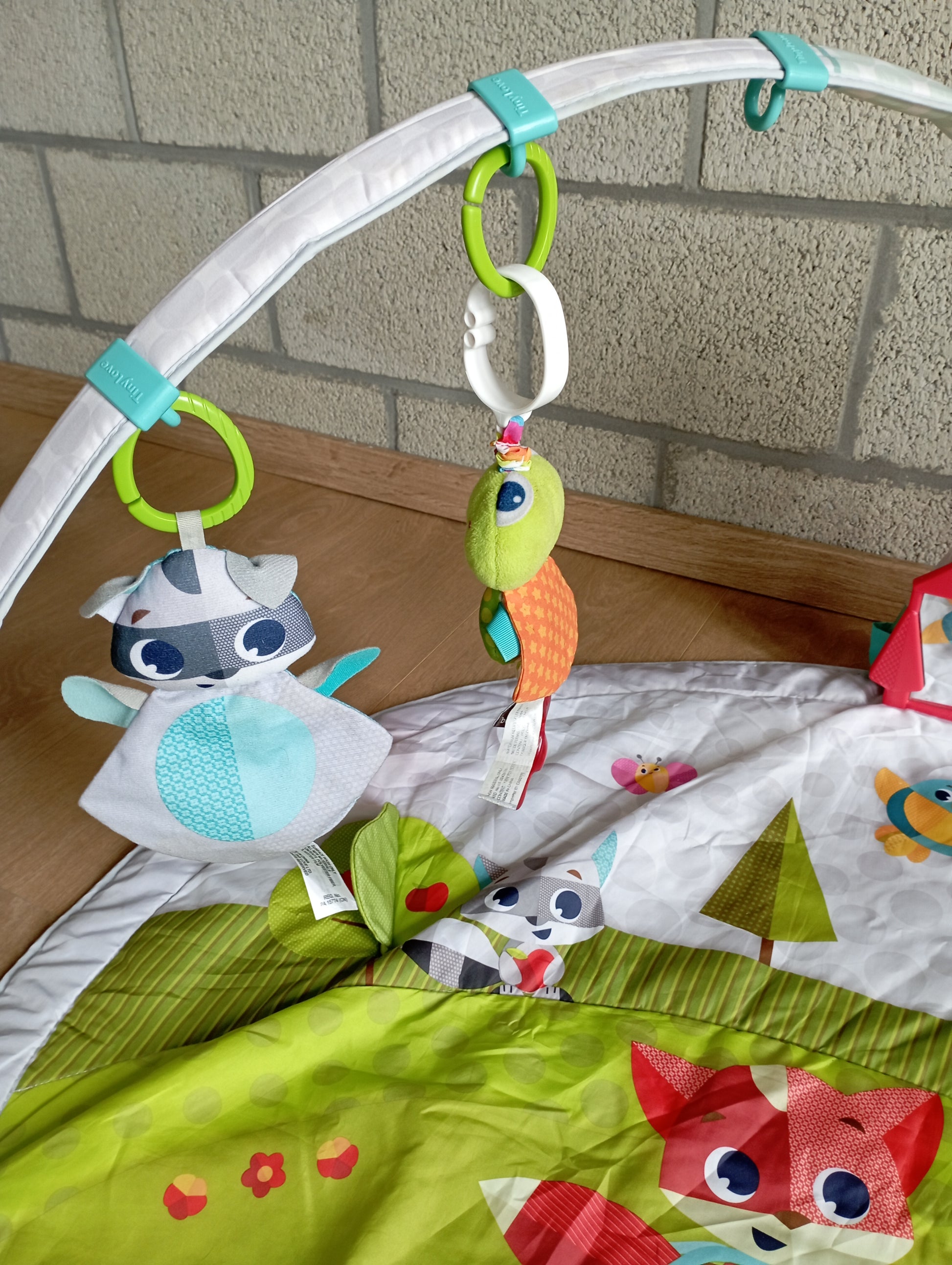 Speelmat voor baby's met buikligtrainer (110x90cm) Tiny Love