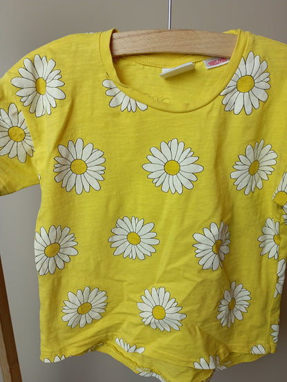 T-shirt met bloemen 86 Zara