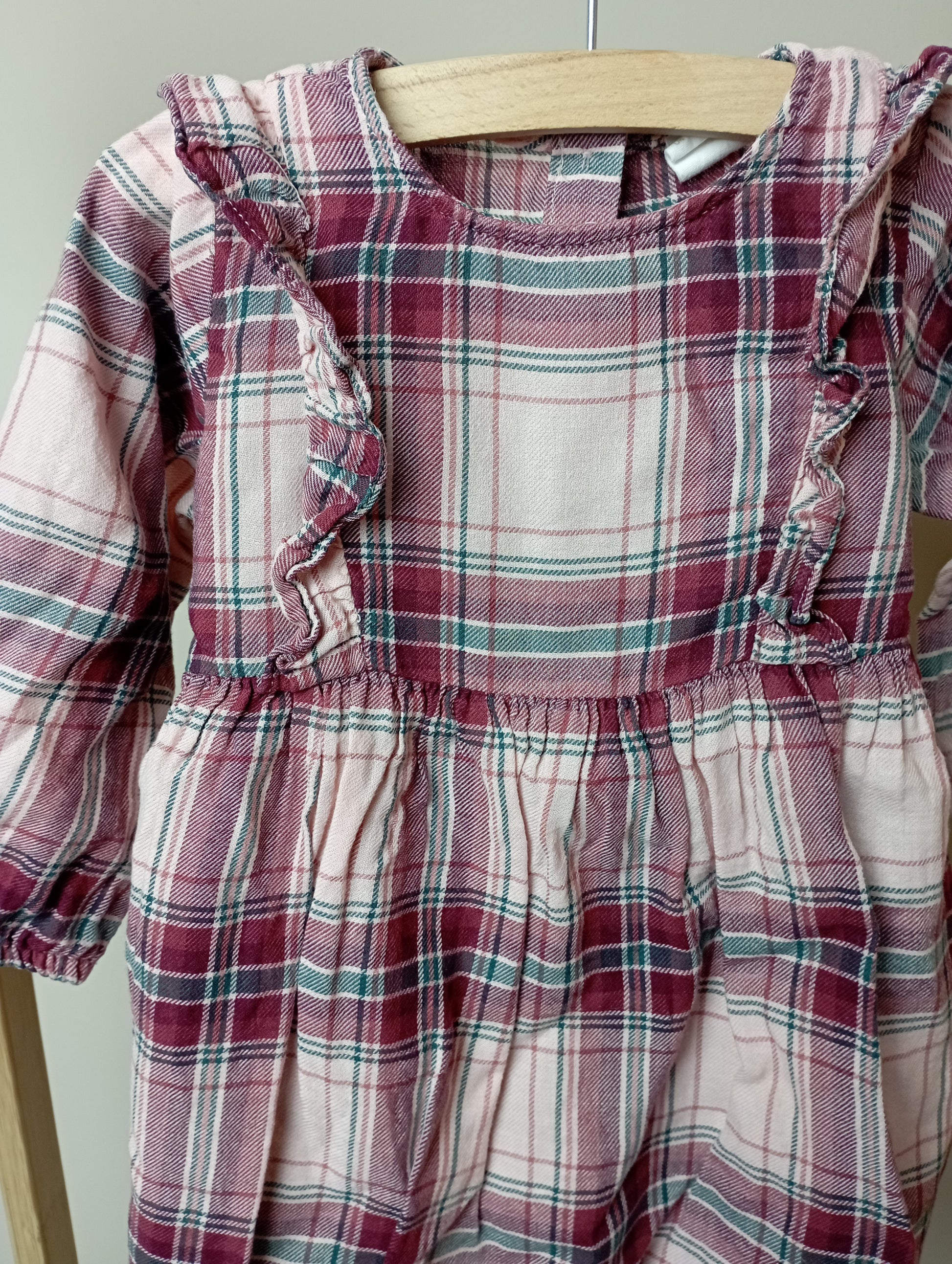 Geruit jurkje 80 H&M