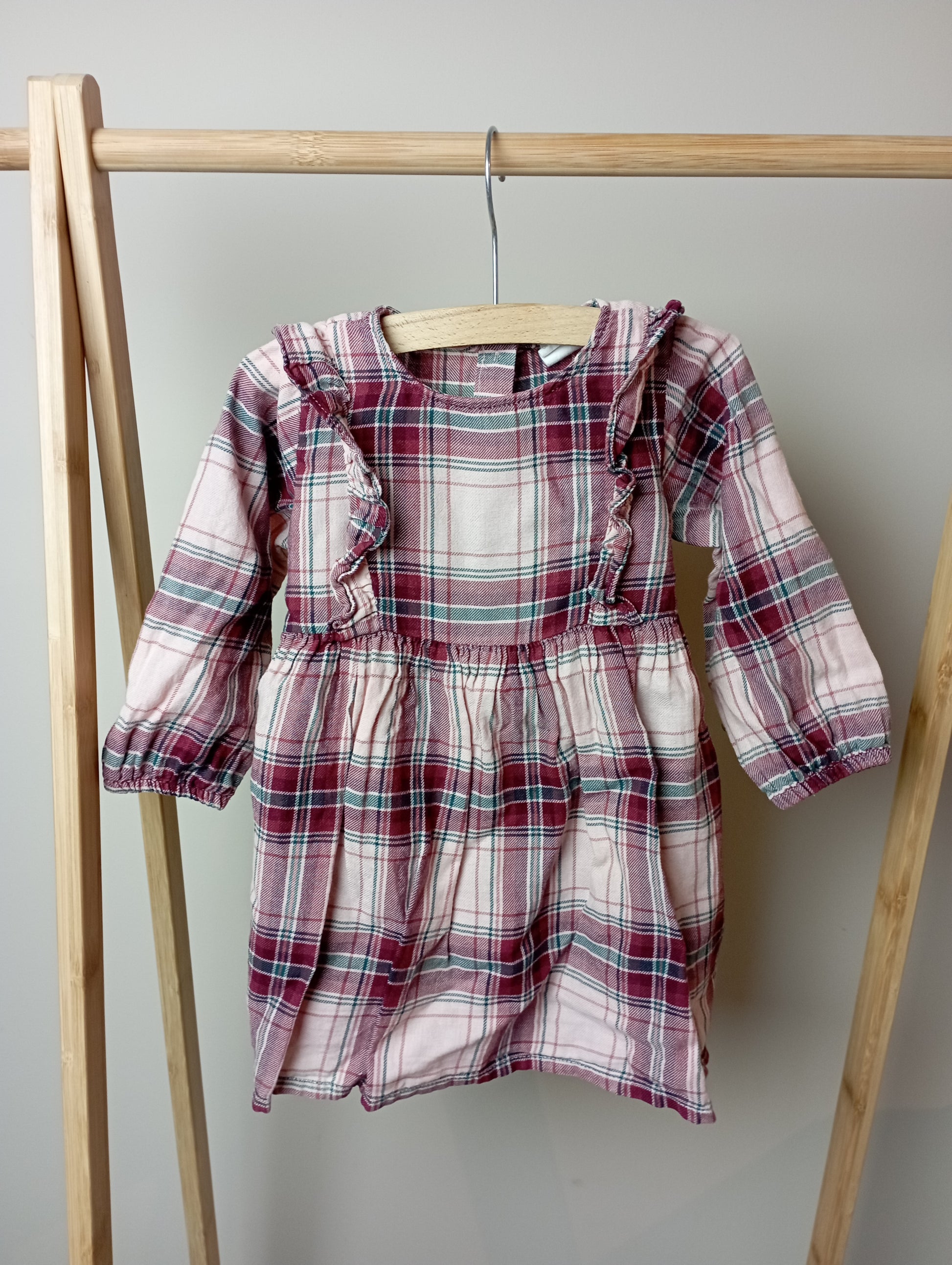 Geruit jurkje 80 H&M