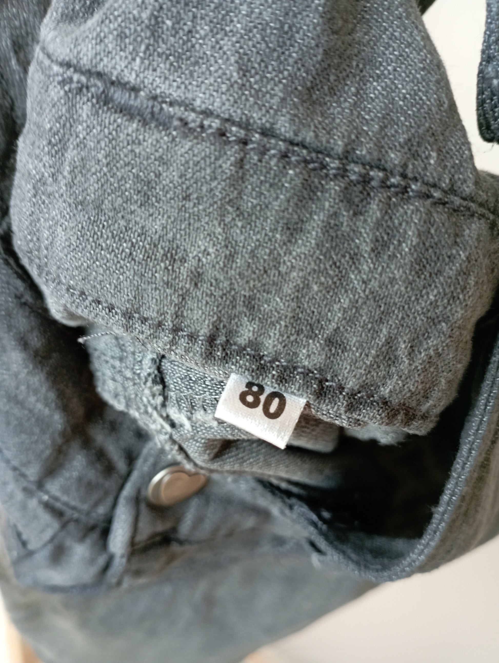 Zwart jeansjurkje 80 Zeeman
