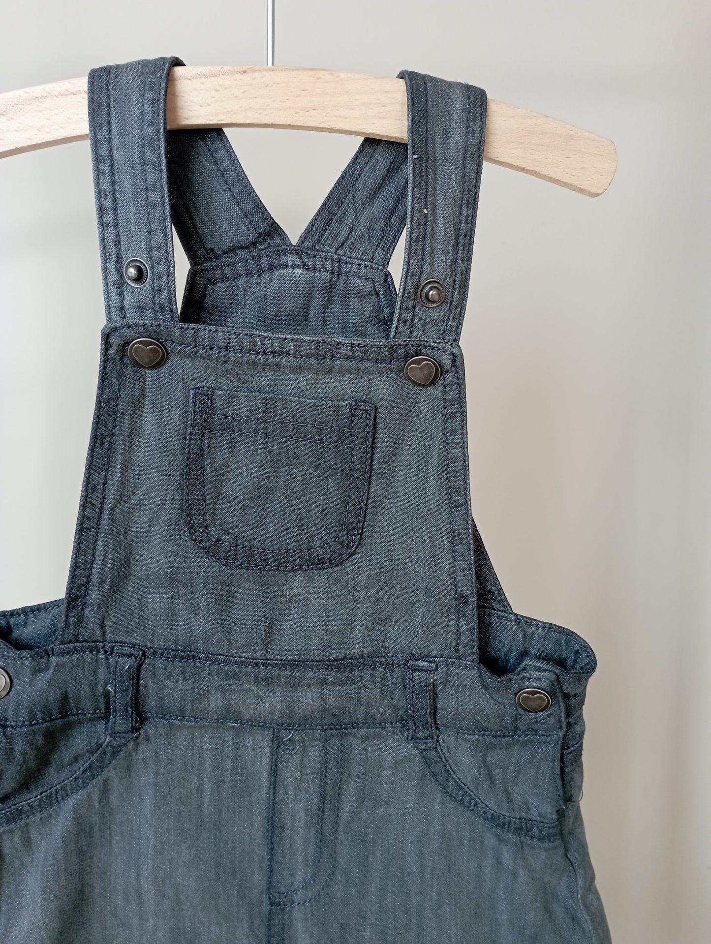 Zwart jeansjurkje 80 Zeeman
