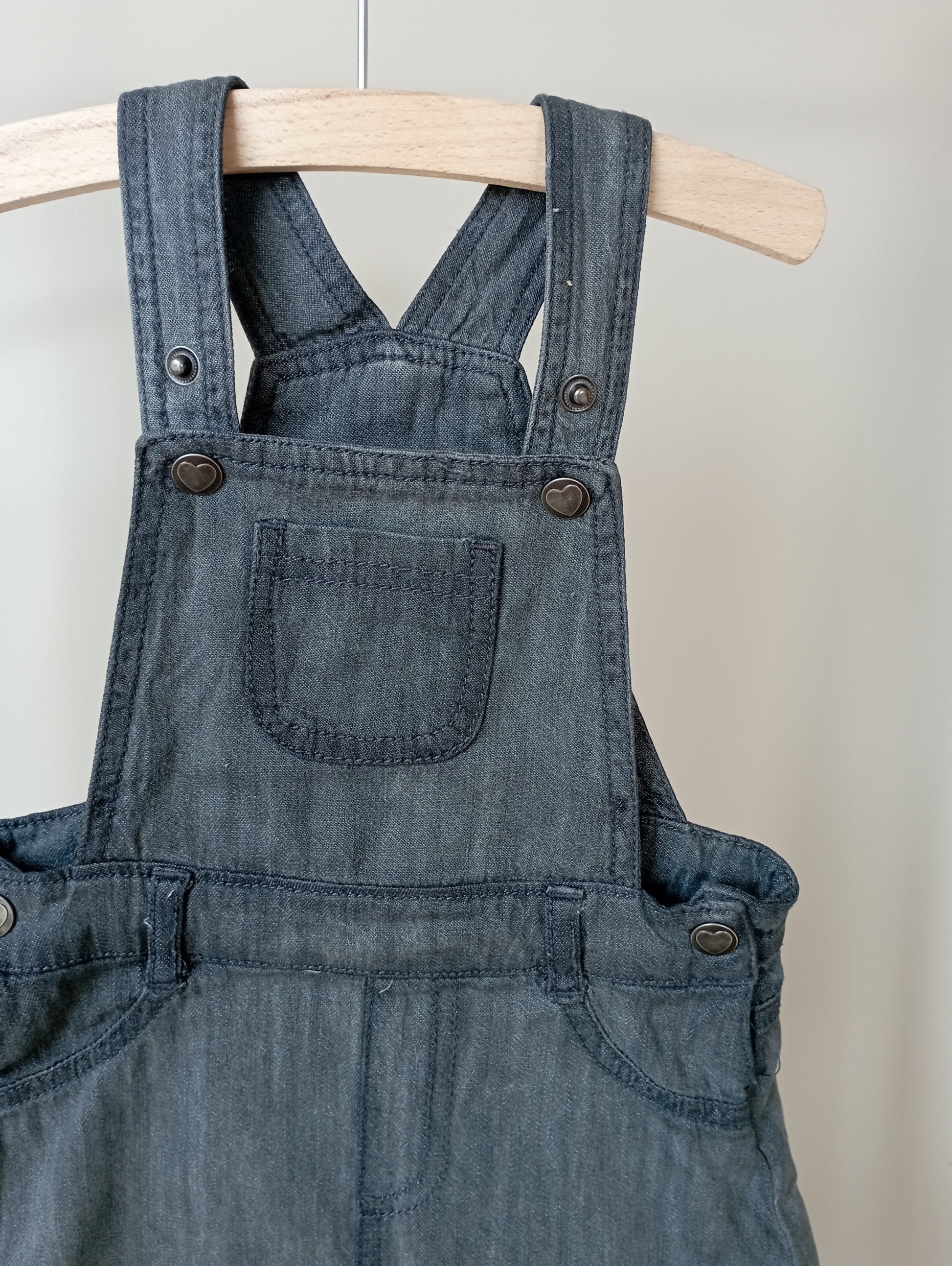 Zwart jeansjurkje 80 Zeeman