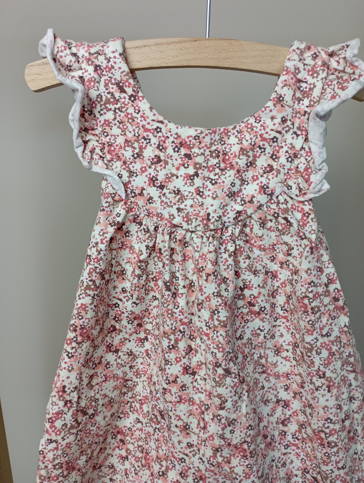 Playsuit met bloemen 86 Prénatal