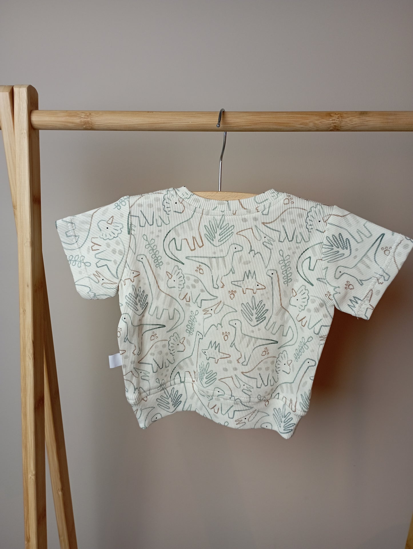 Shirt met dino's 62 Popje & Co