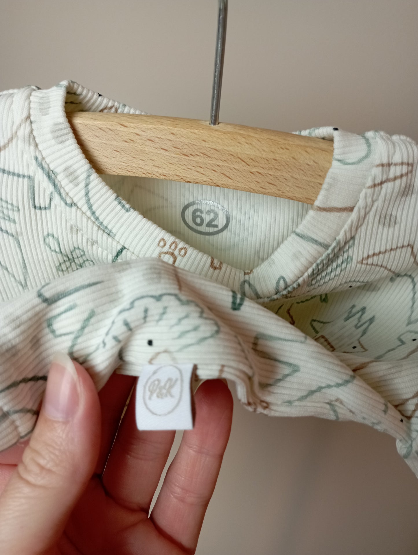 Shirt met dino's 62 Popje & Co