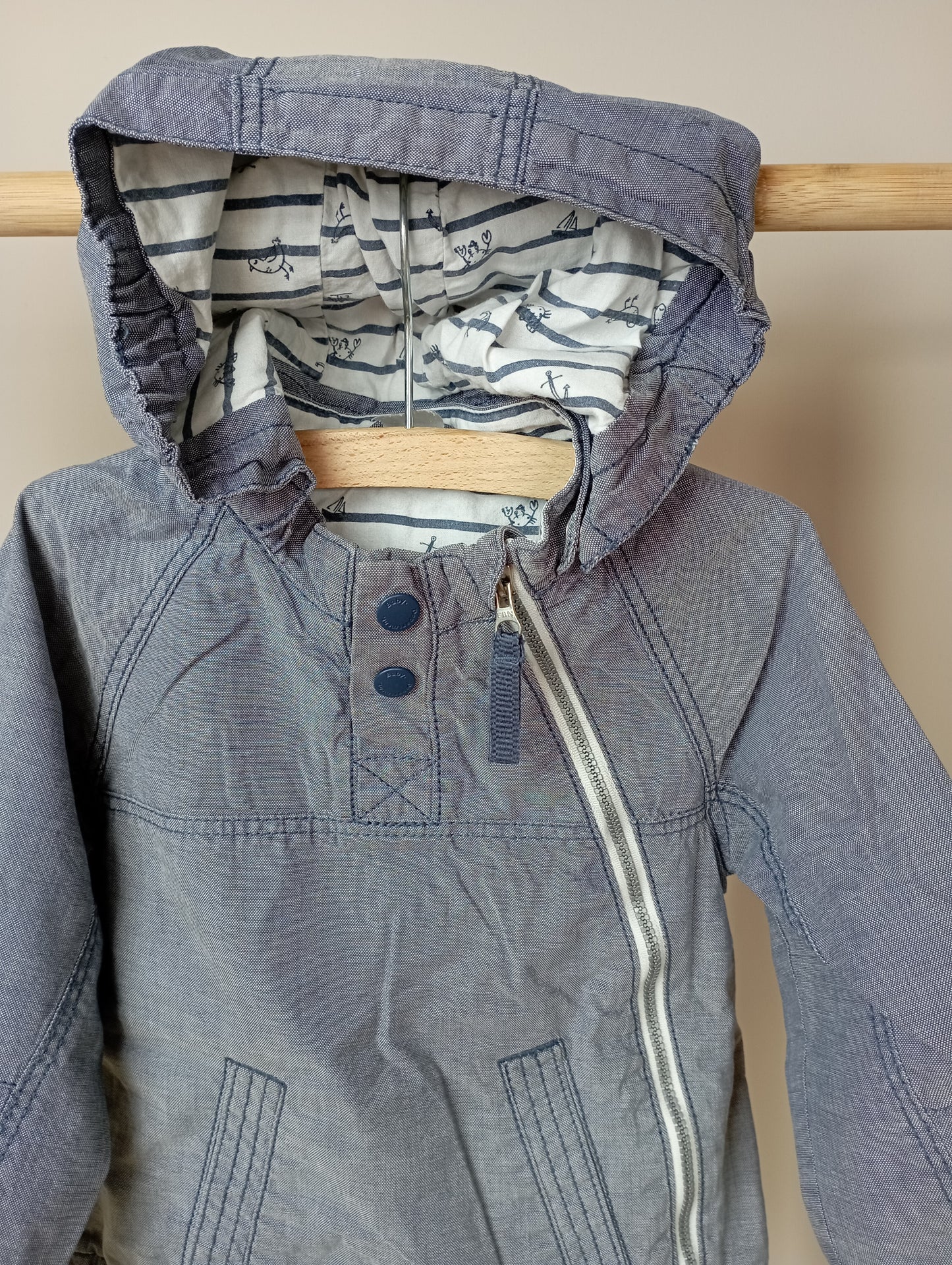 Jas tussenseizoen 86 H&M