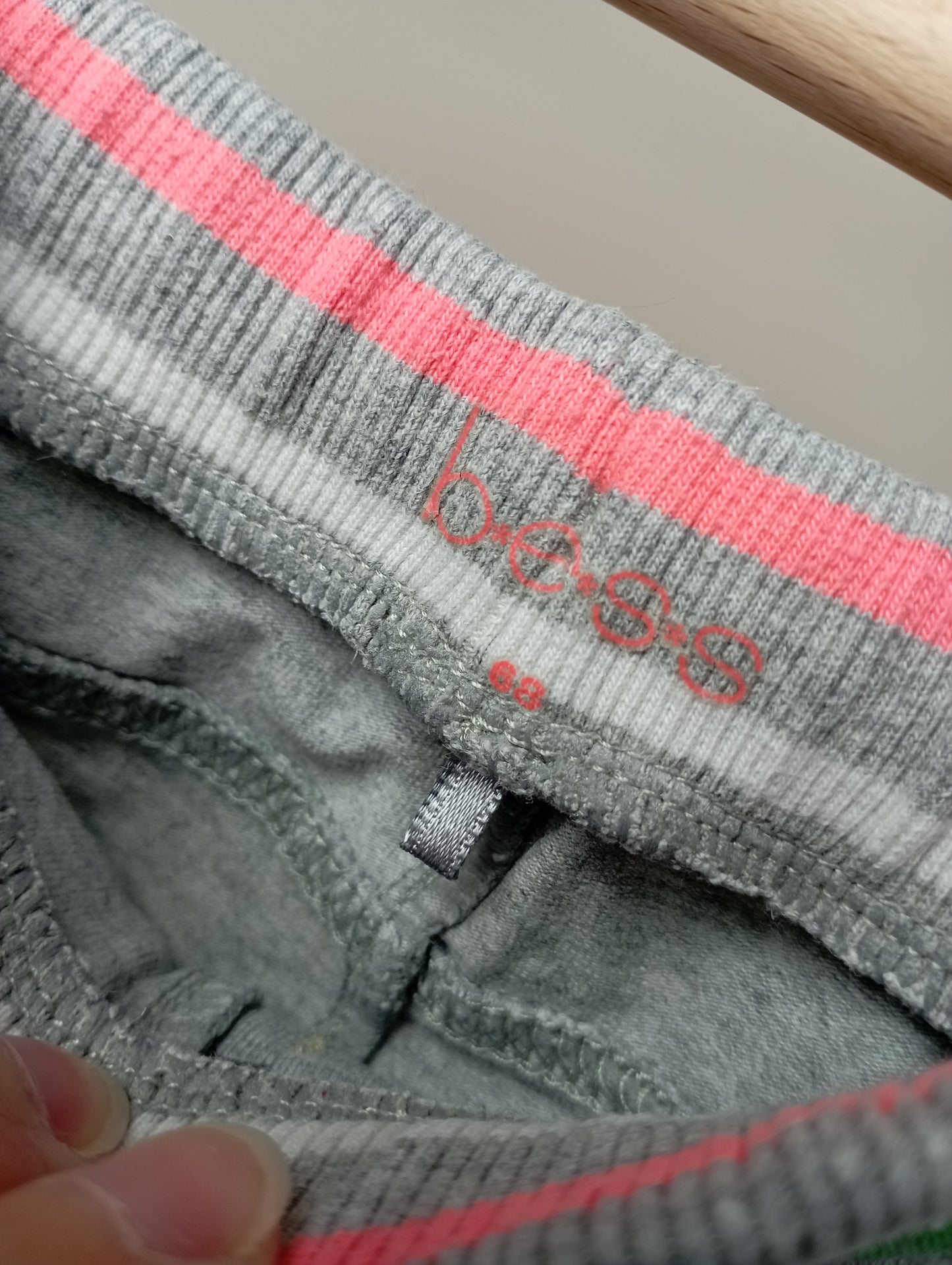 Comfy broek met krokodillen 68 Bess