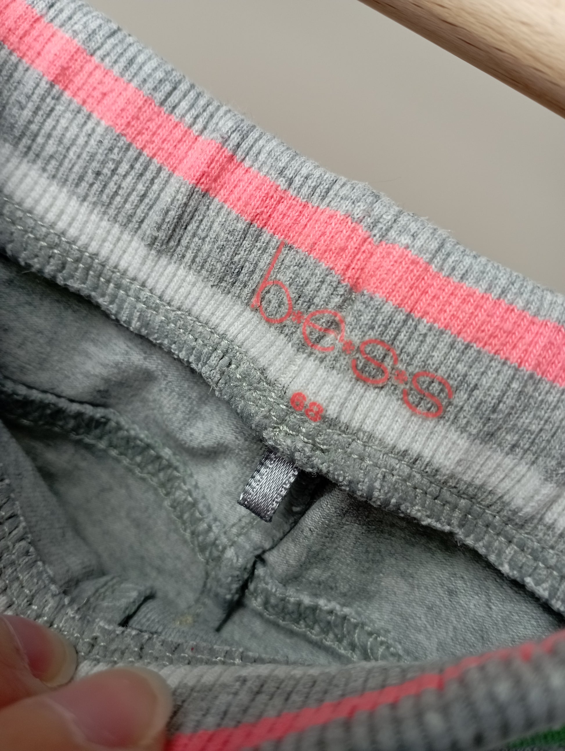 Comfy broek met krokodillen 68 Bess
