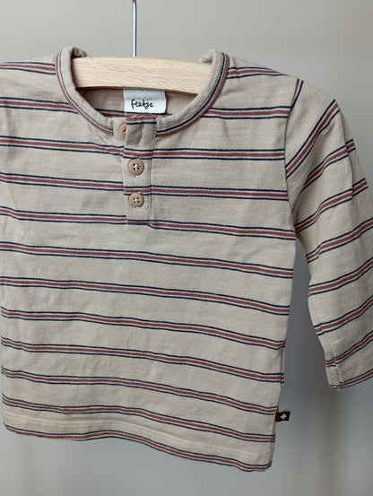 Longsleeve met knoopjes 62 Feetje