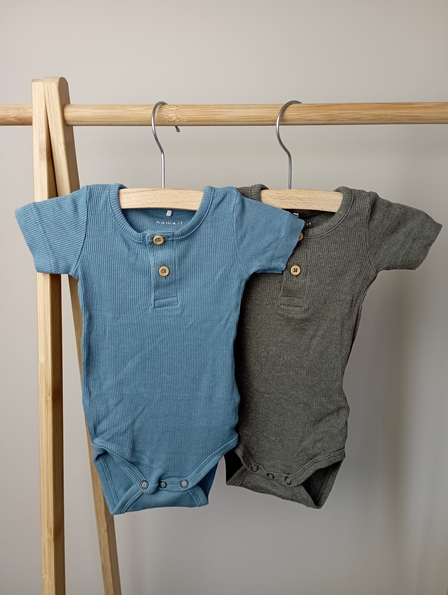 Setje rompers 56 Name It