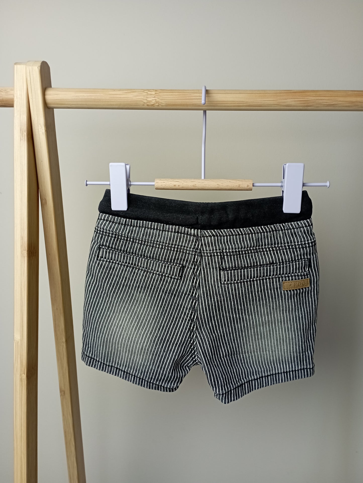 Jeansshort met strepen 68 Feetje