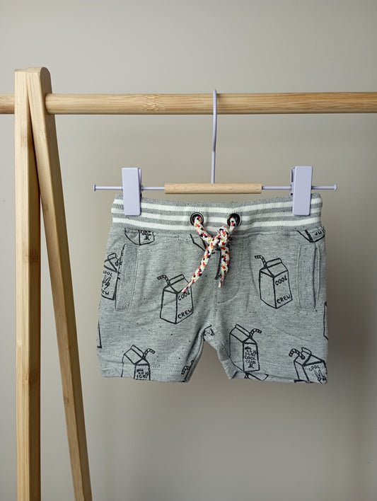Short met brikjes 68 Feetje