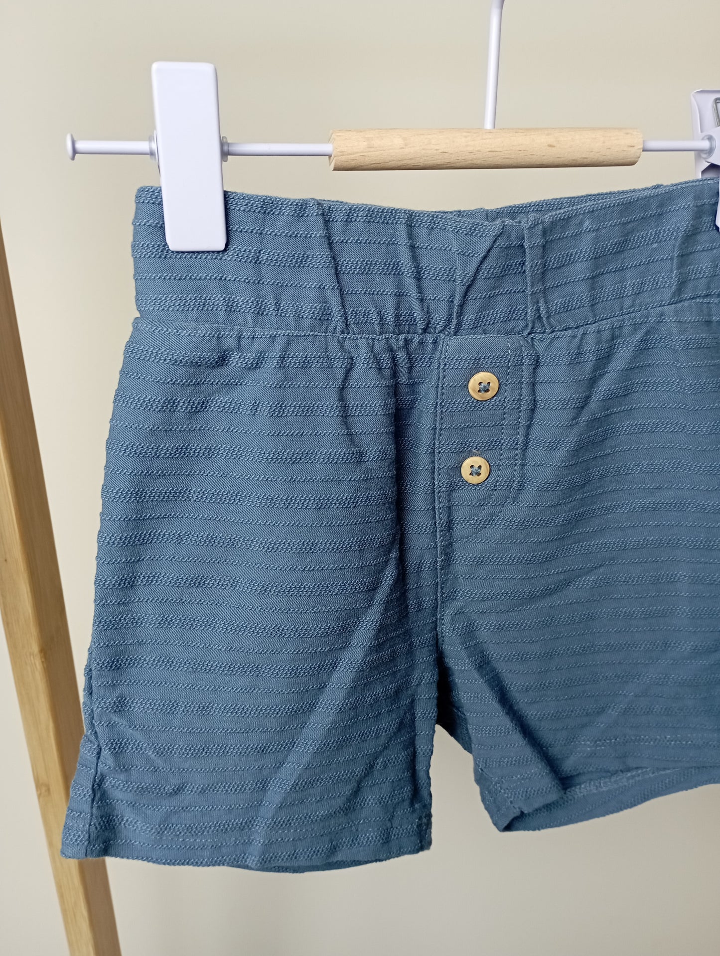 Short 80 C&A