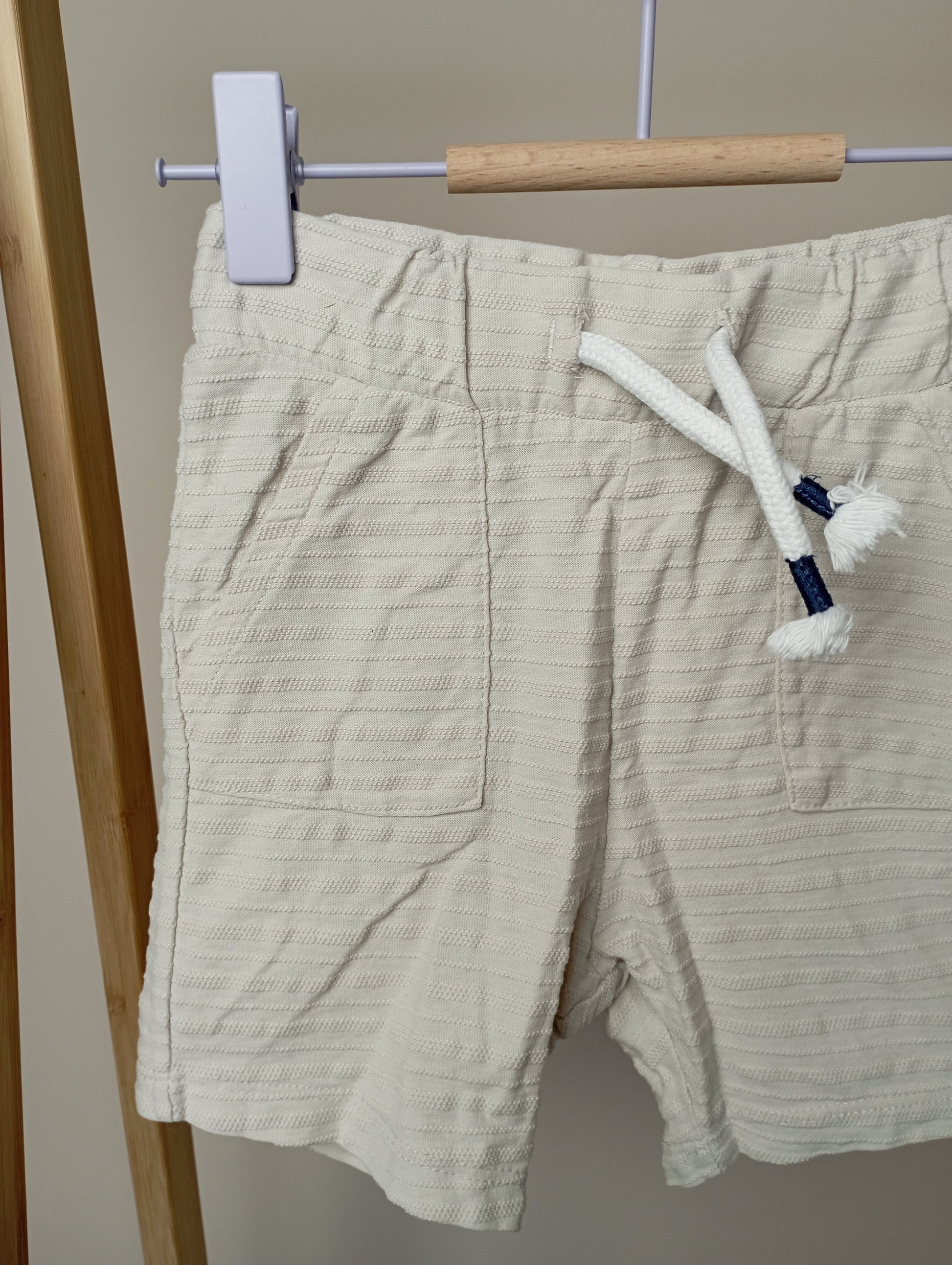 Short 92 C&A