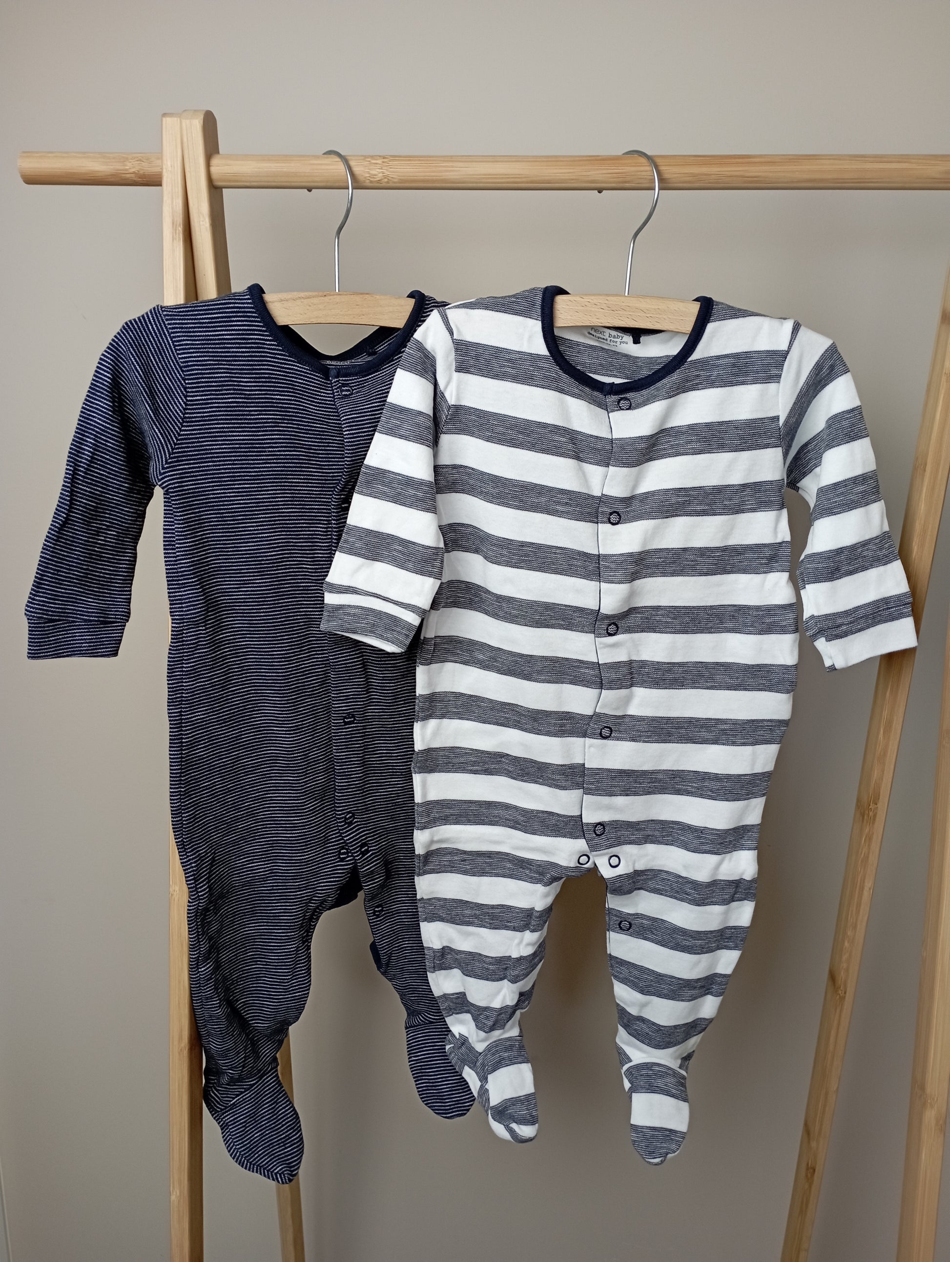 Setje pakjes 6-9m Next