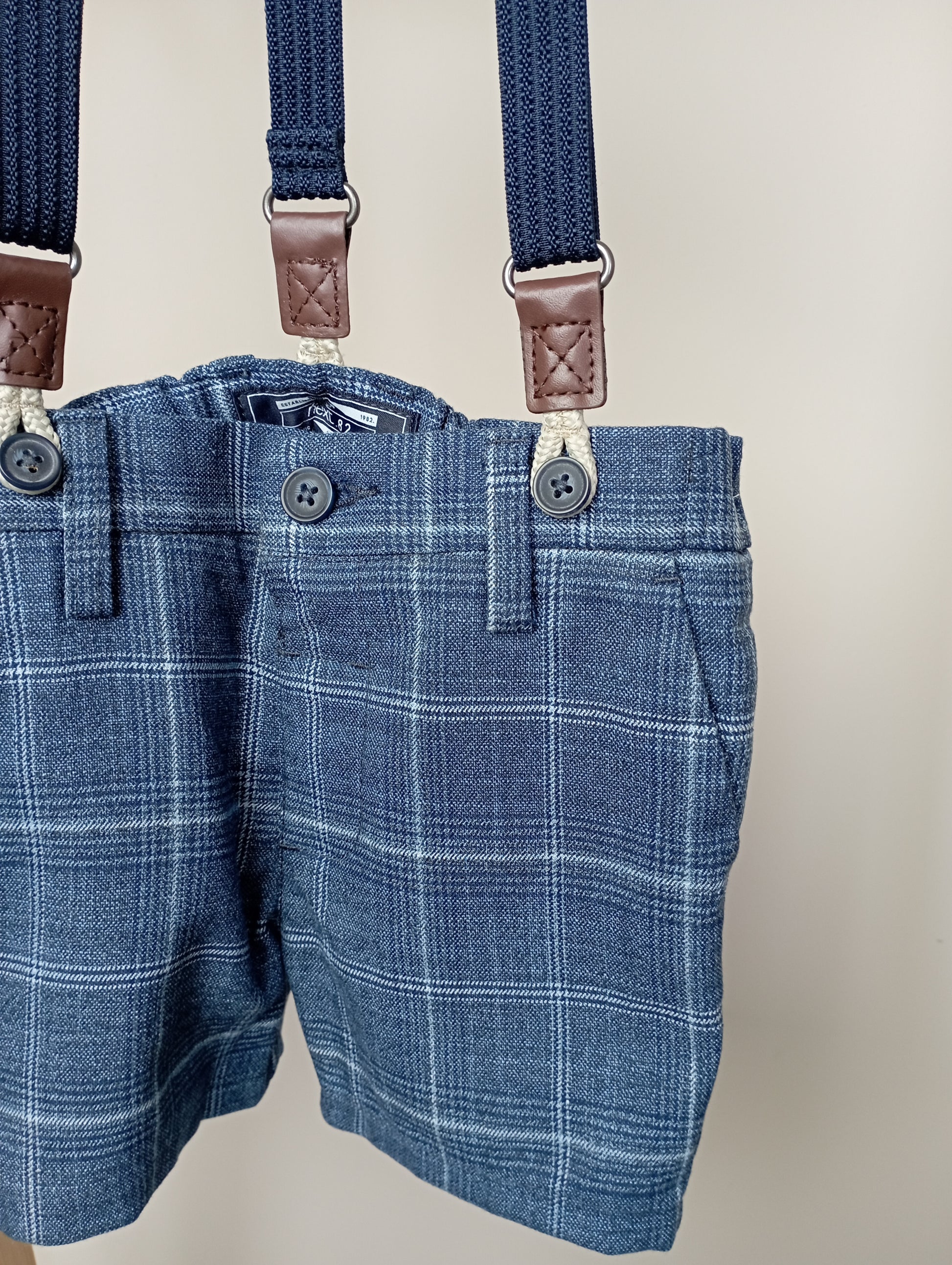 Short met bretellen 86 Next