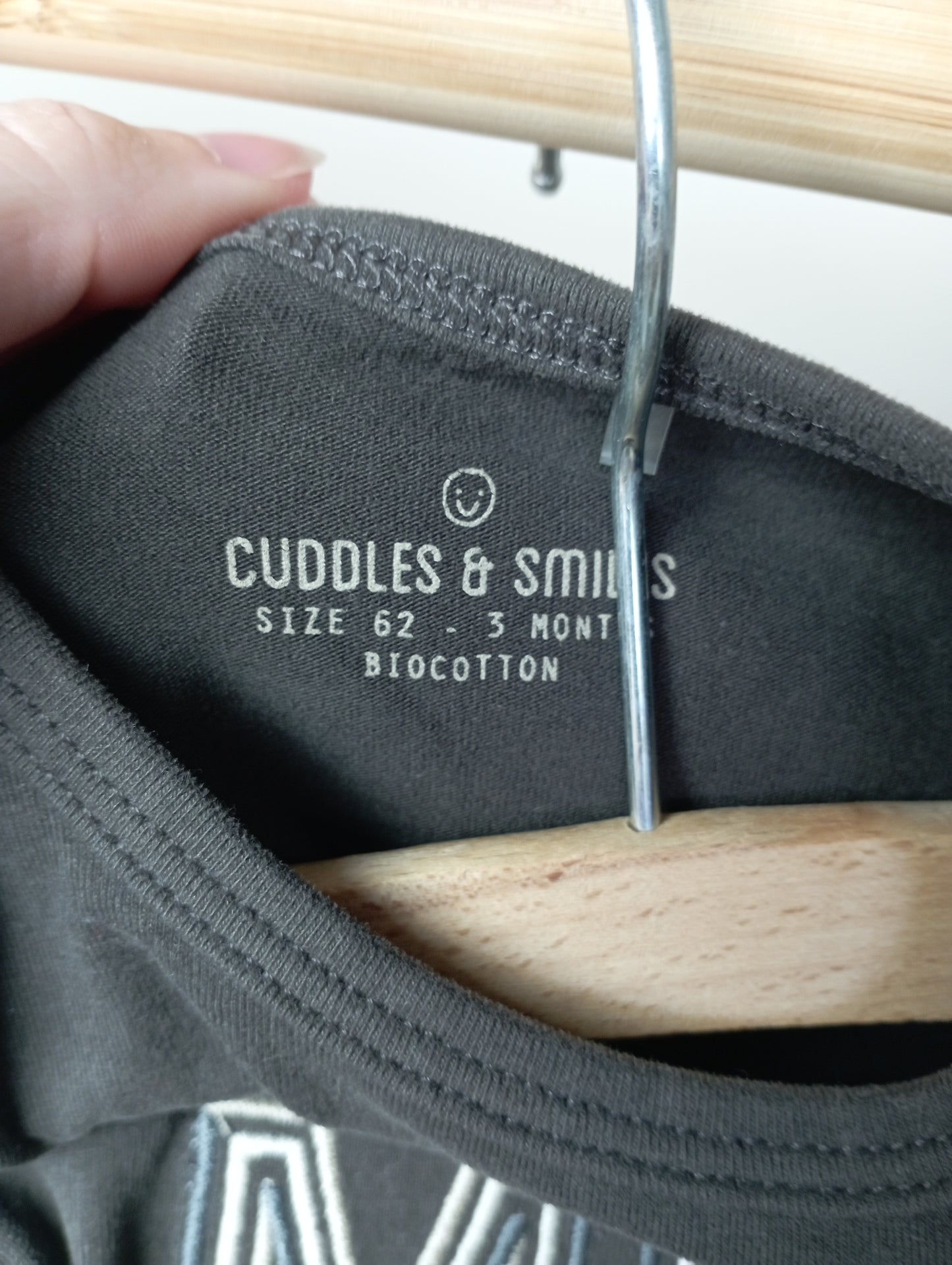 Longsleeve "Mr. Good looking" 62 Cuddles and smiles