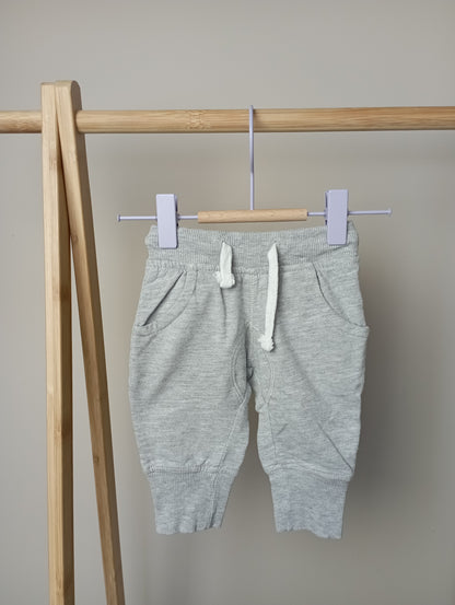 Comfy broek 62 Hema