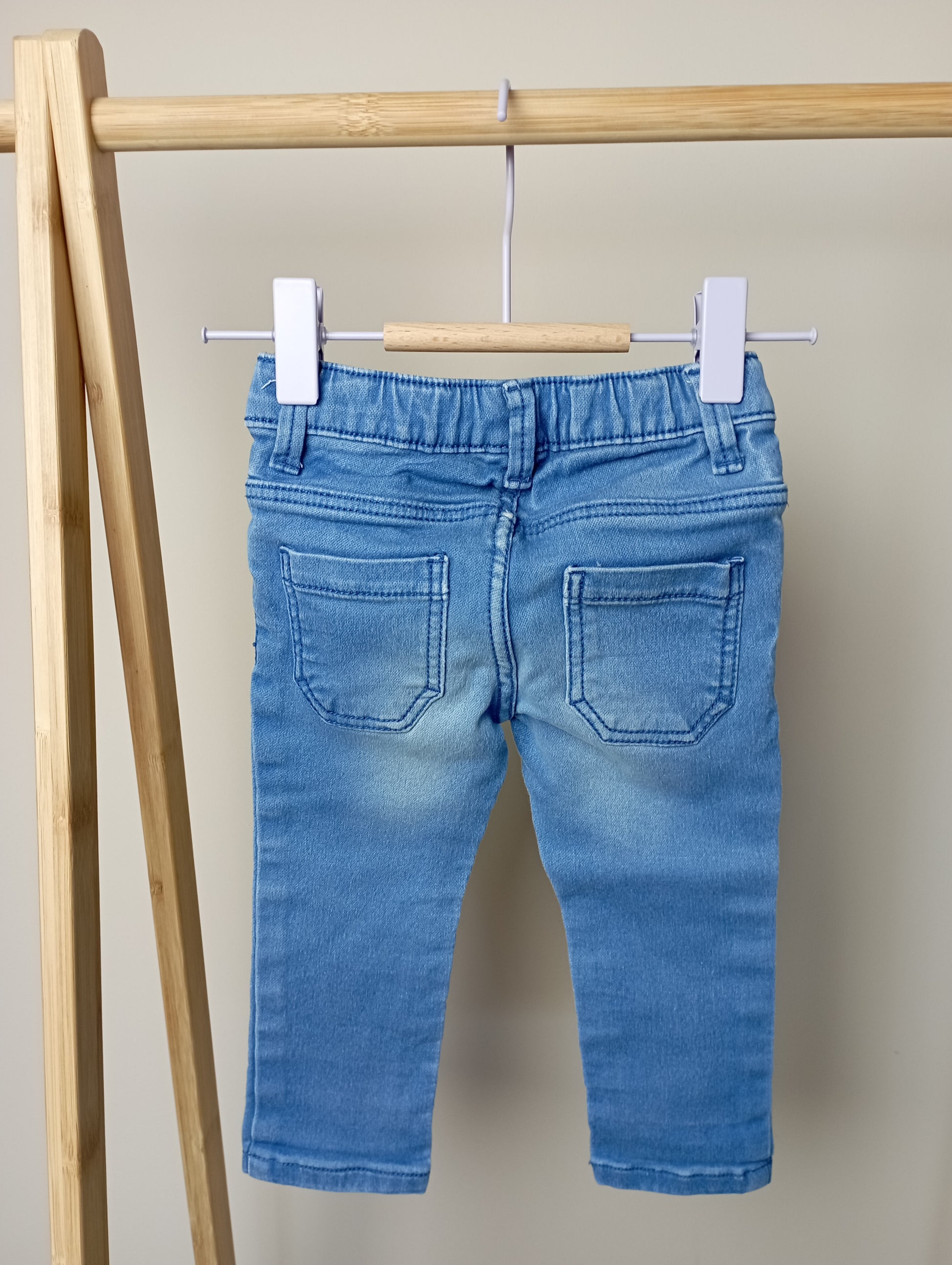 Jeansbroek met elastiek 74 Hema