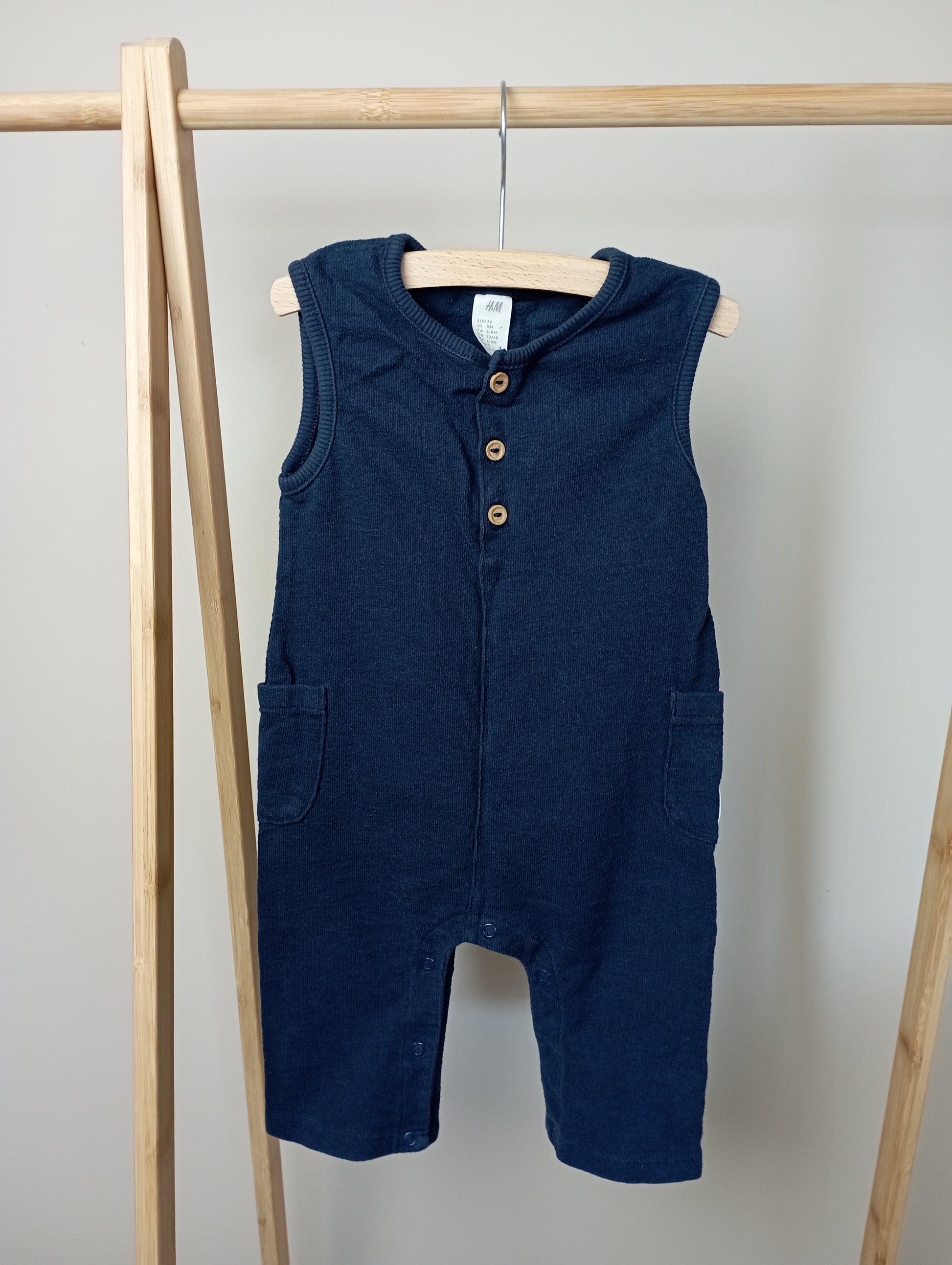Pakje met knopen 74 H&M