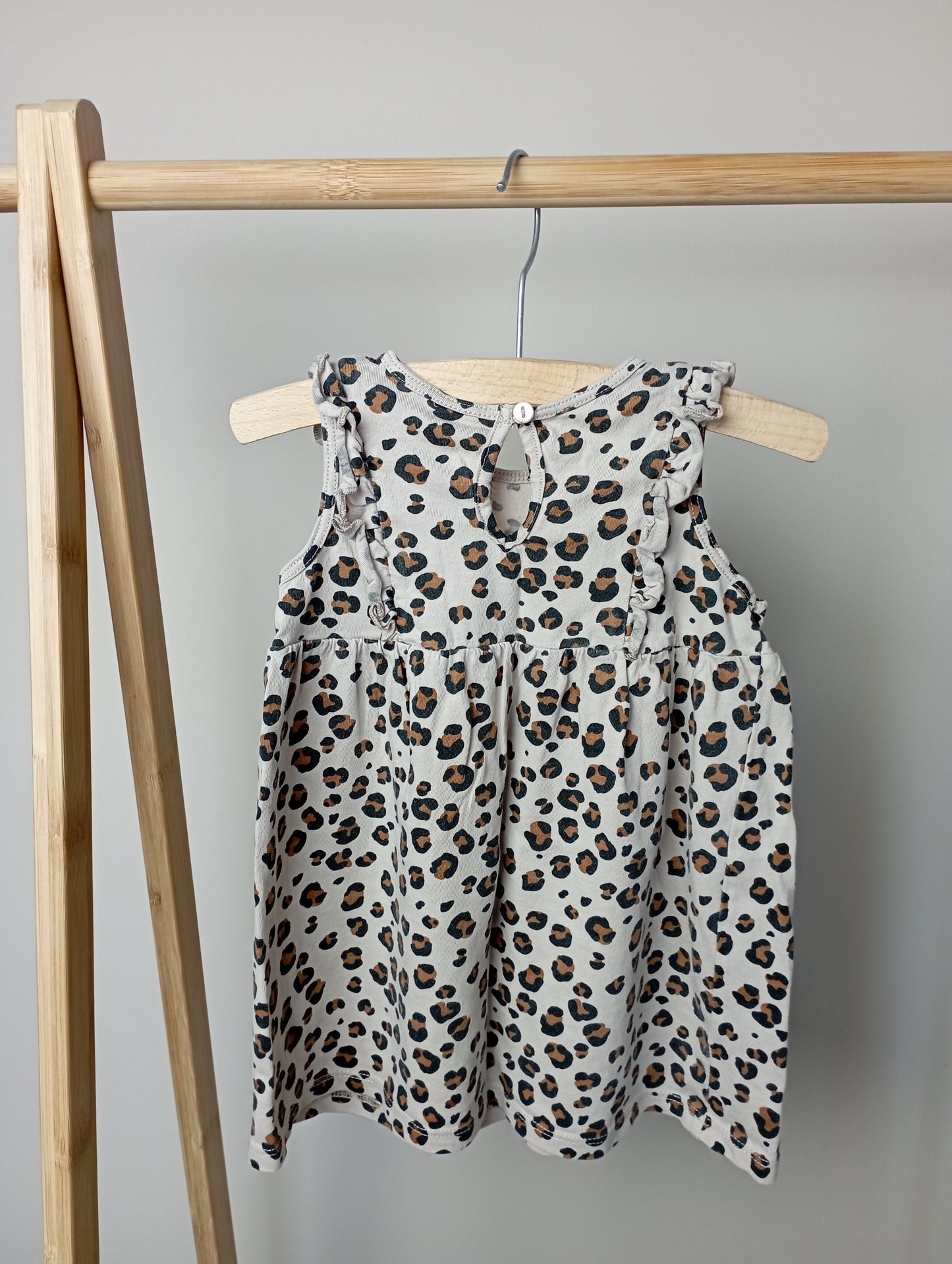 Jurkje 74 H&M