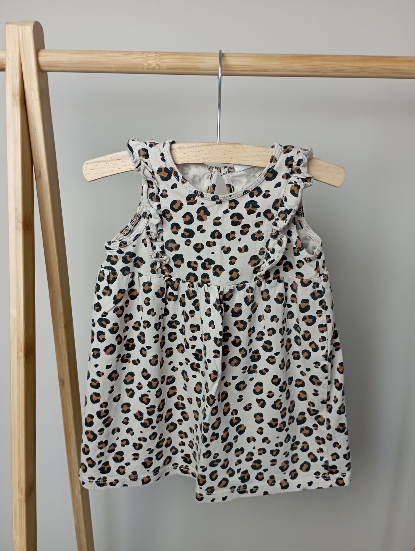 Jurkje 74 H&M