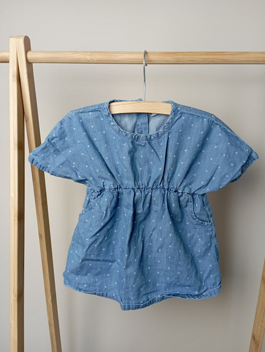 Jurk met bolletjes 74 Hema