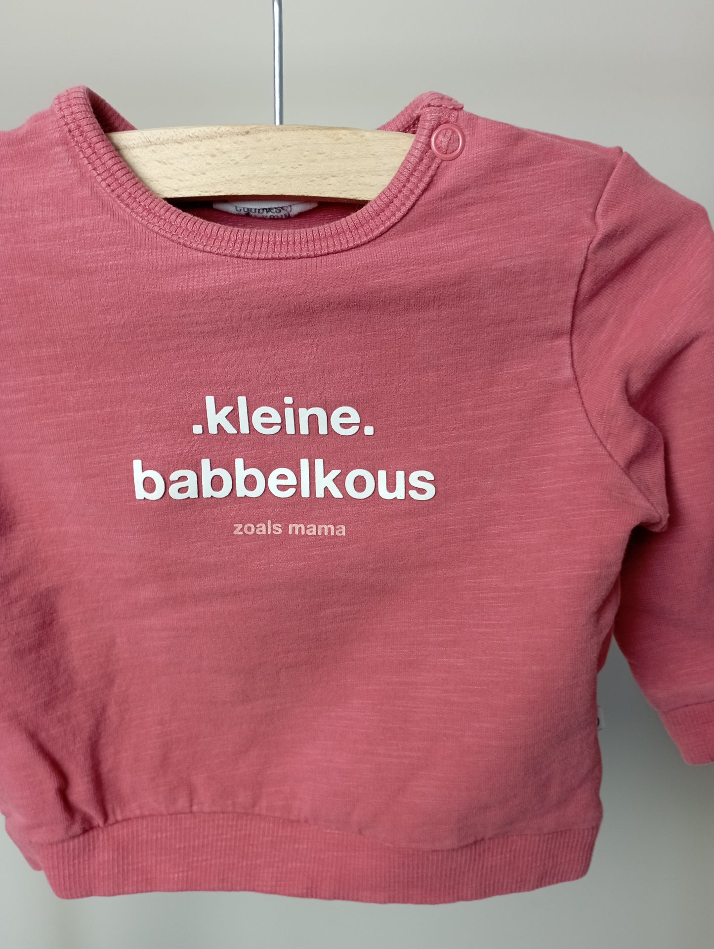 Trui "Kleine babbelkous zoals mama" 62 Cuddles and smiles