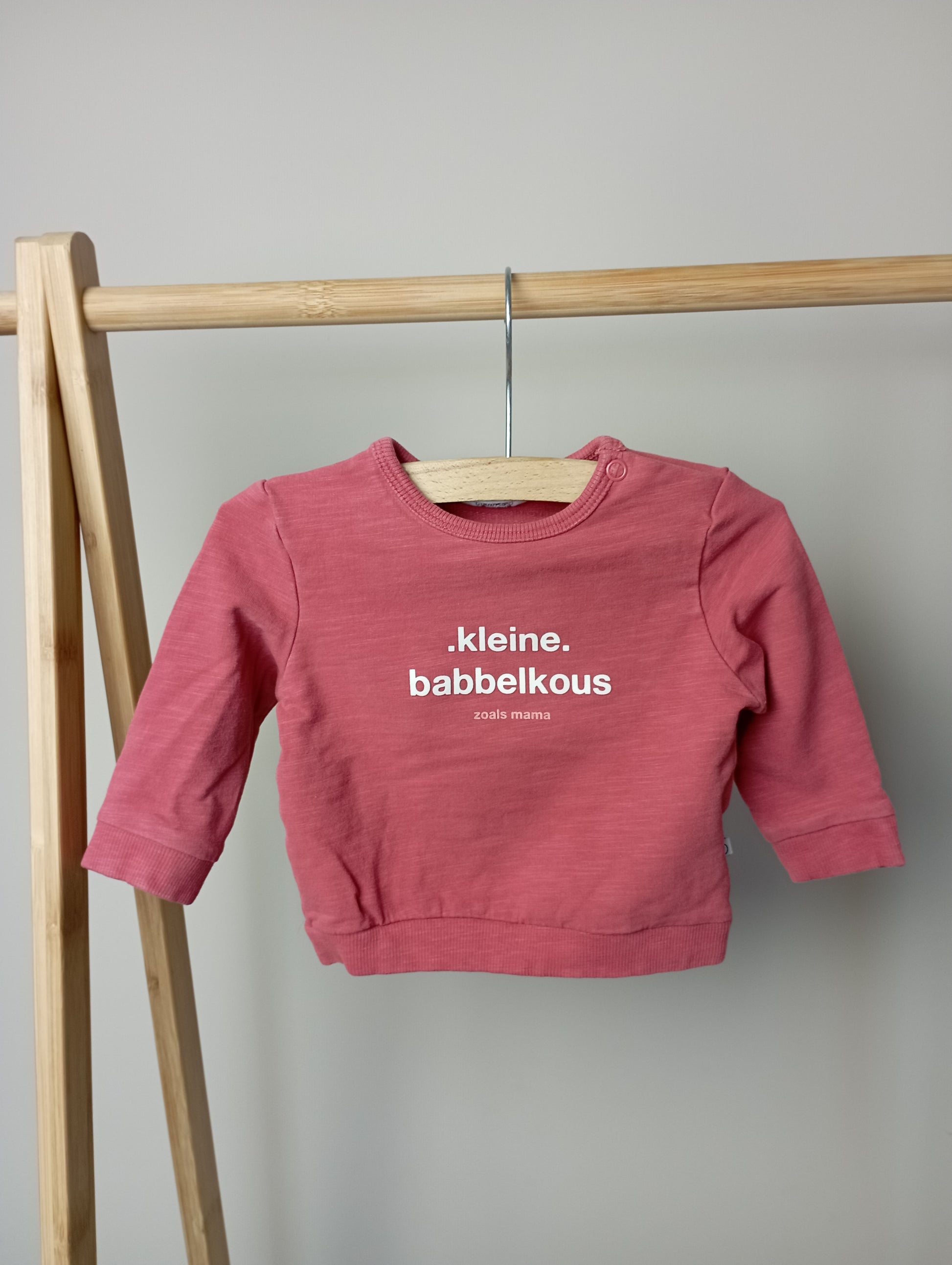 Trui "Kleine babbelkous zoals mama" 62 Cuddles and smiles