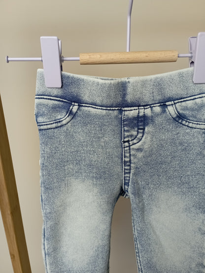 Stretchy broek in jeanslook 62 H&M