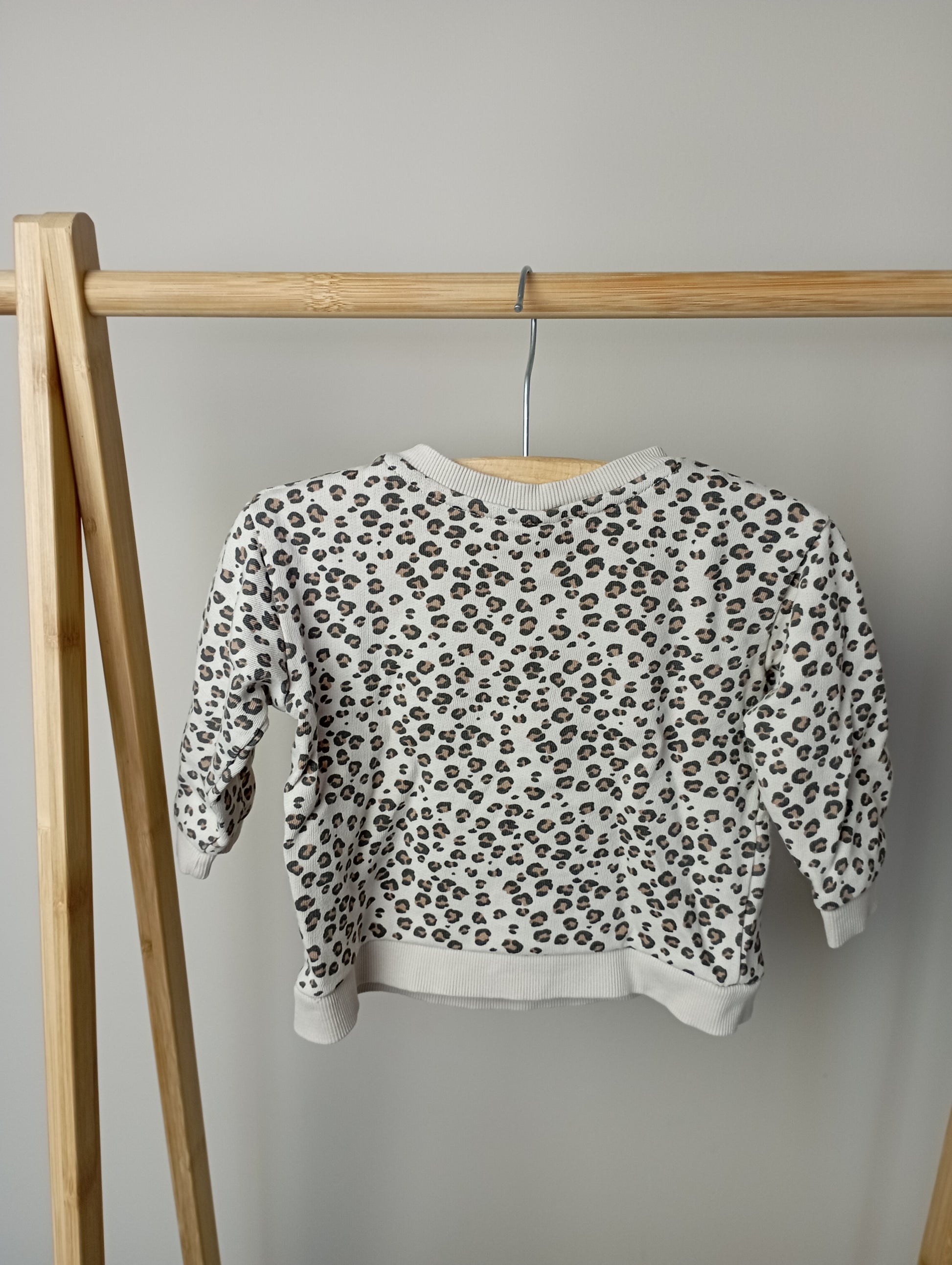 Trui met panterprint 74 H&M