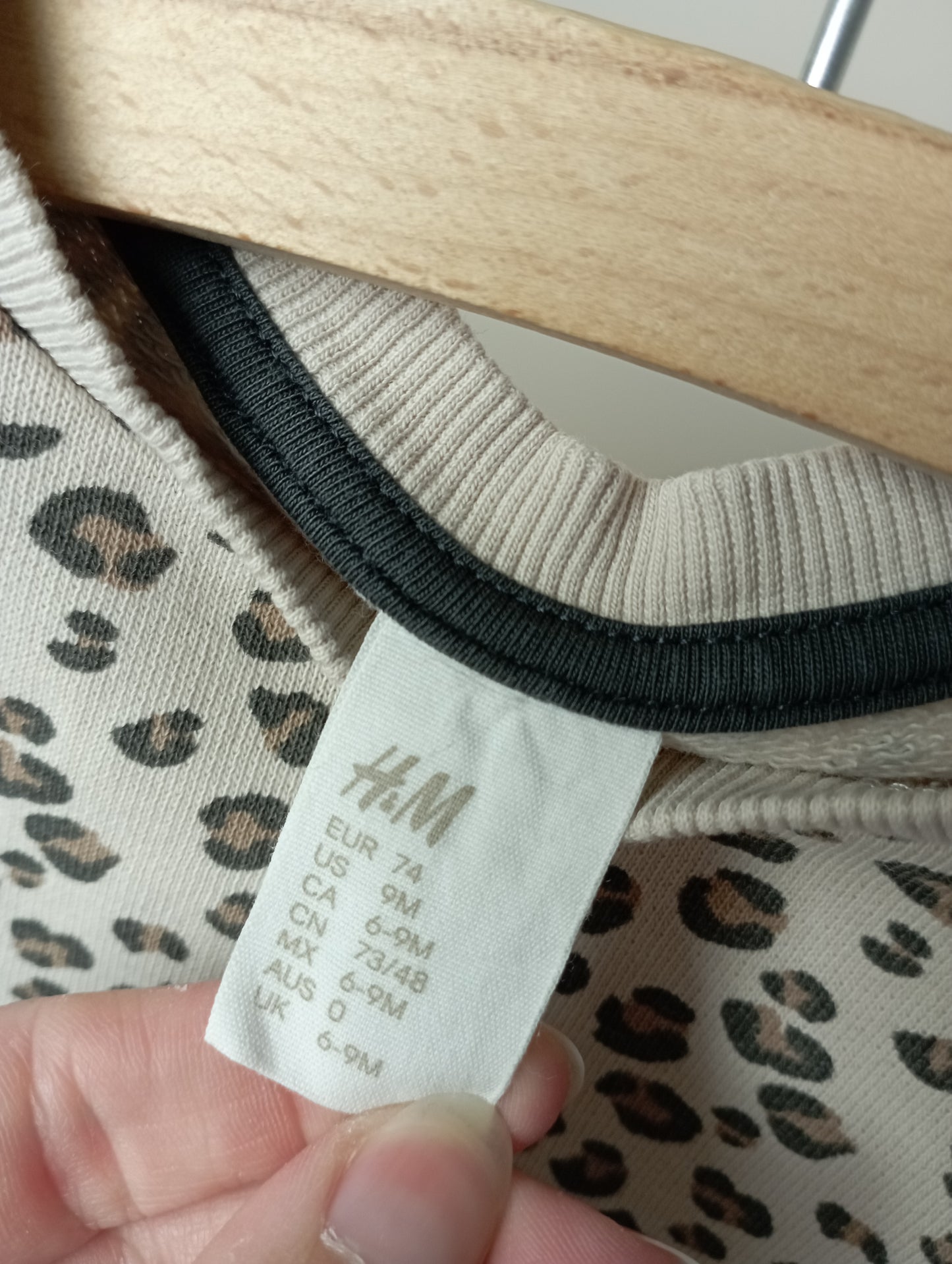 Trui met panterprint 74 H&M