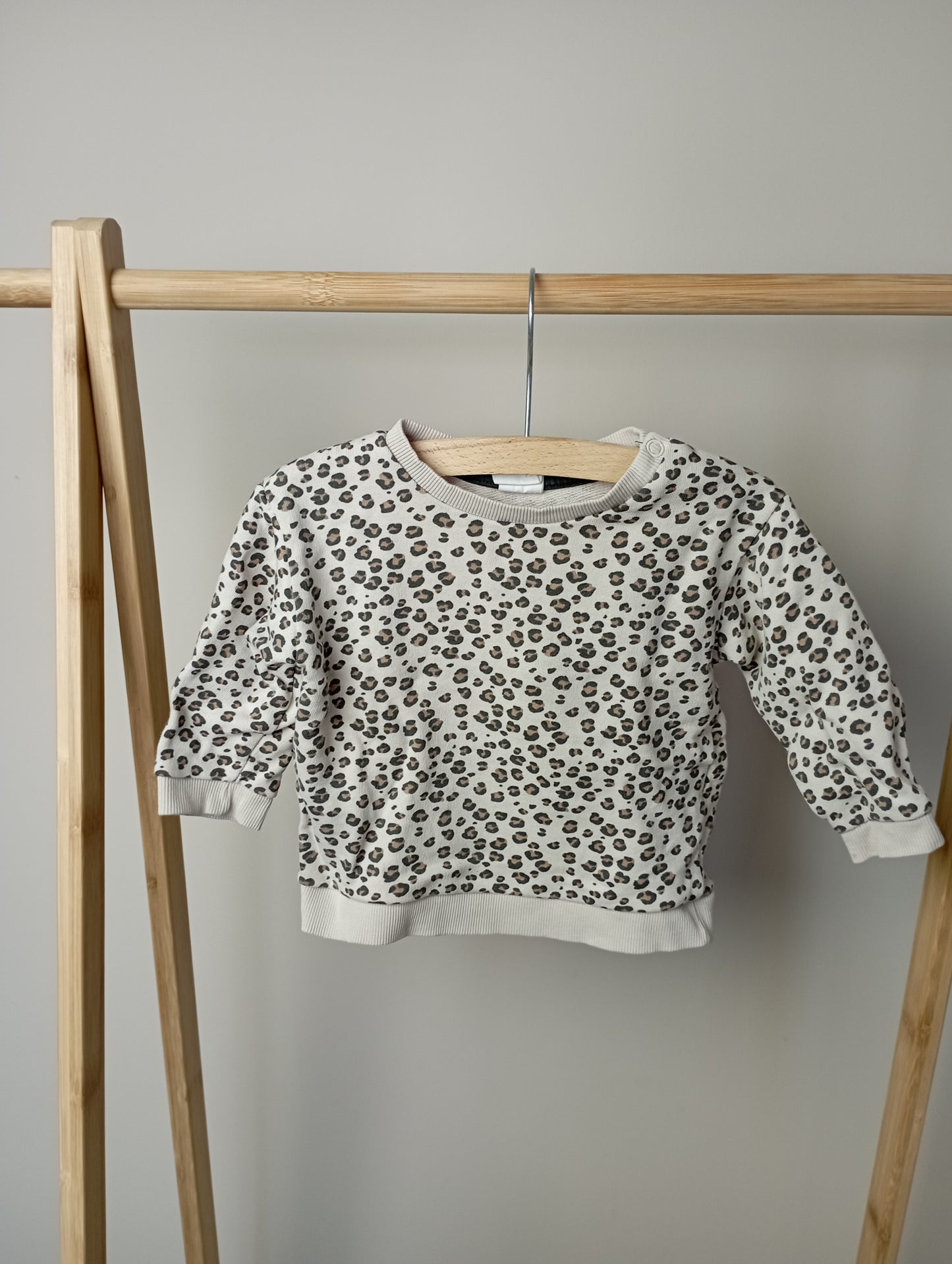 Trui met panterprint 74 H&M