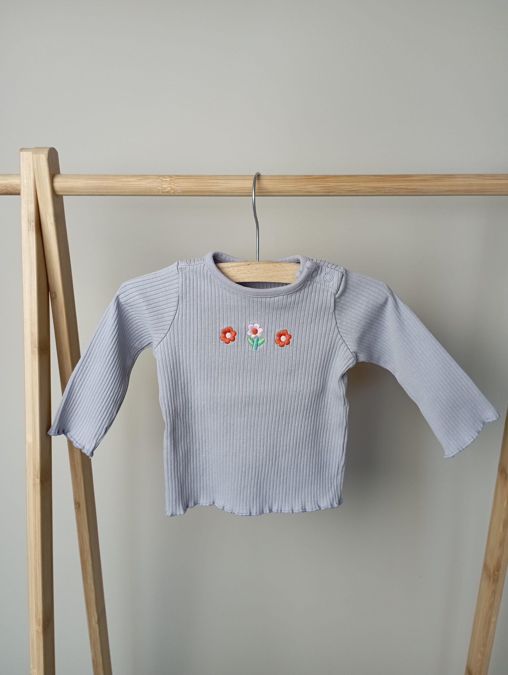 Longsleeve met bloemen 62 Hema