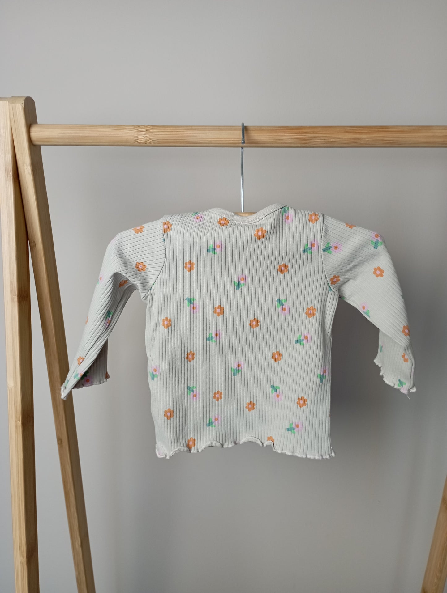 Longsleeve met bloemen 62 Hema