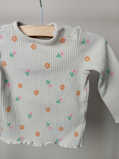 Longsleeve met bloemen 62 Hema