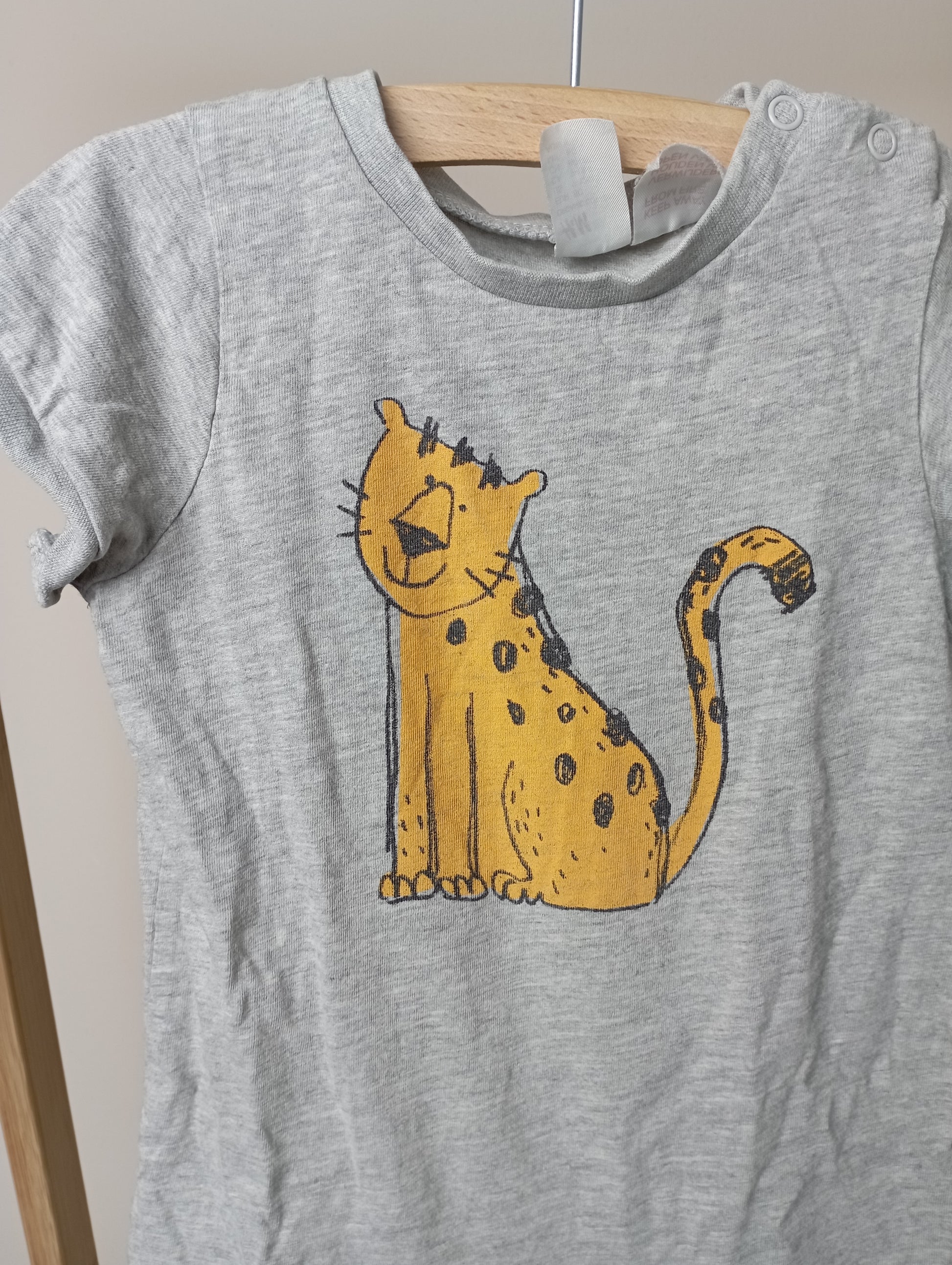 Pakje met tijger 80 H&M