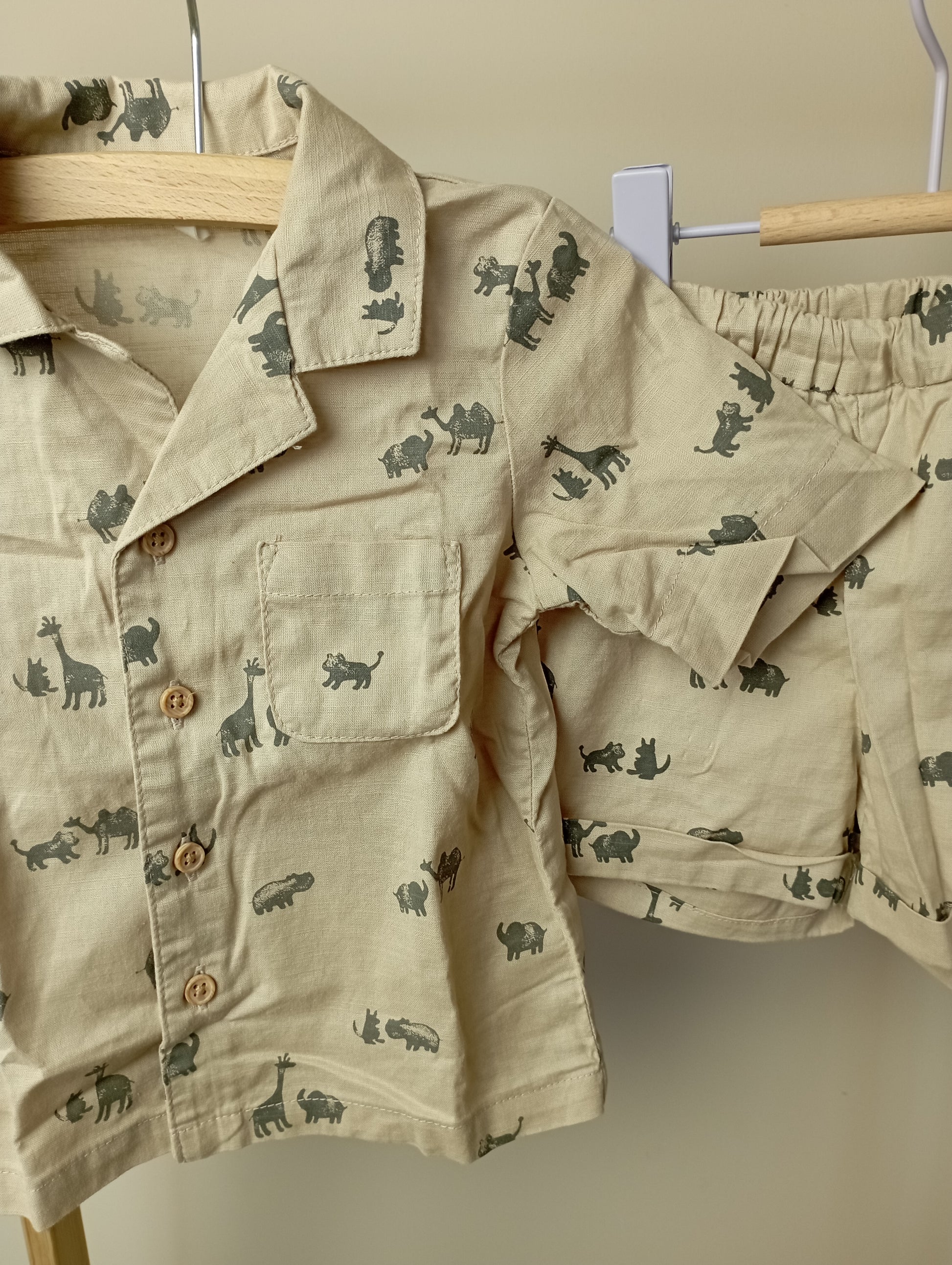 Setje met dieren 80 H&M